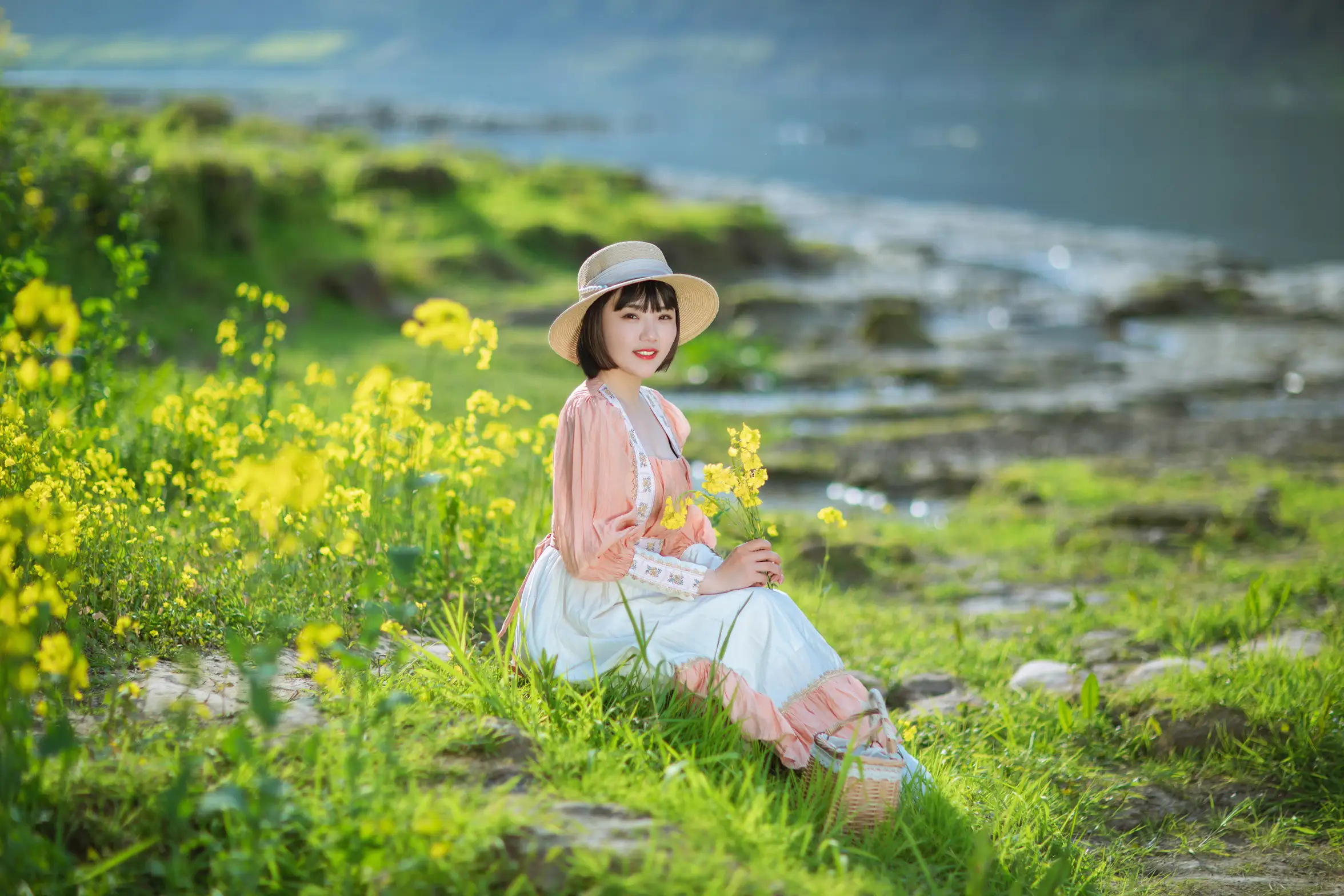 [艺图语] 2022.08.21 Vol.1753 – 春天里的姑娘 冬琴#[38P]-11
