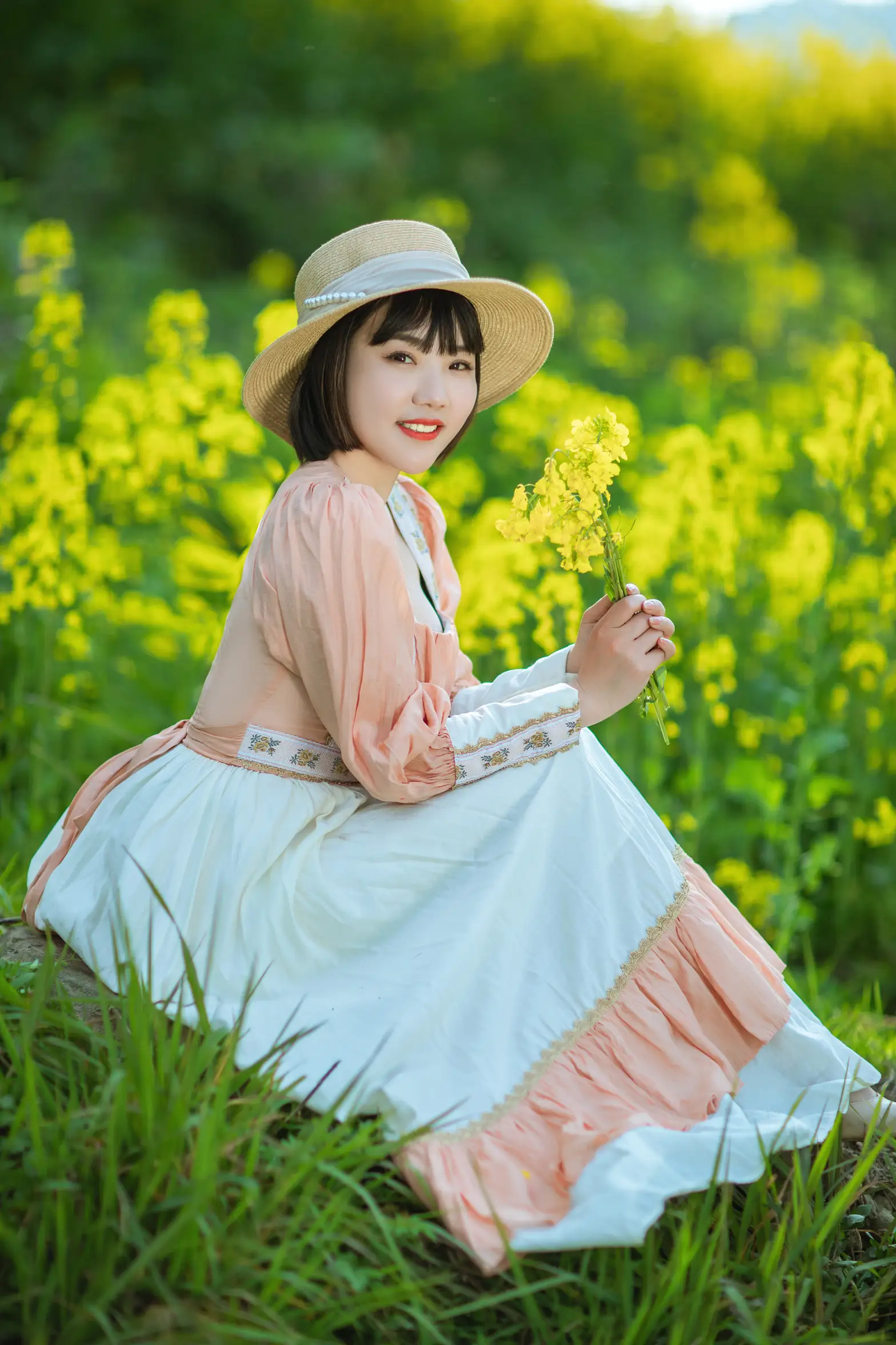 [艺图语] 2022.08.21 Vol.1753 – 春天里的姑娘 冬琴#[38P]-19