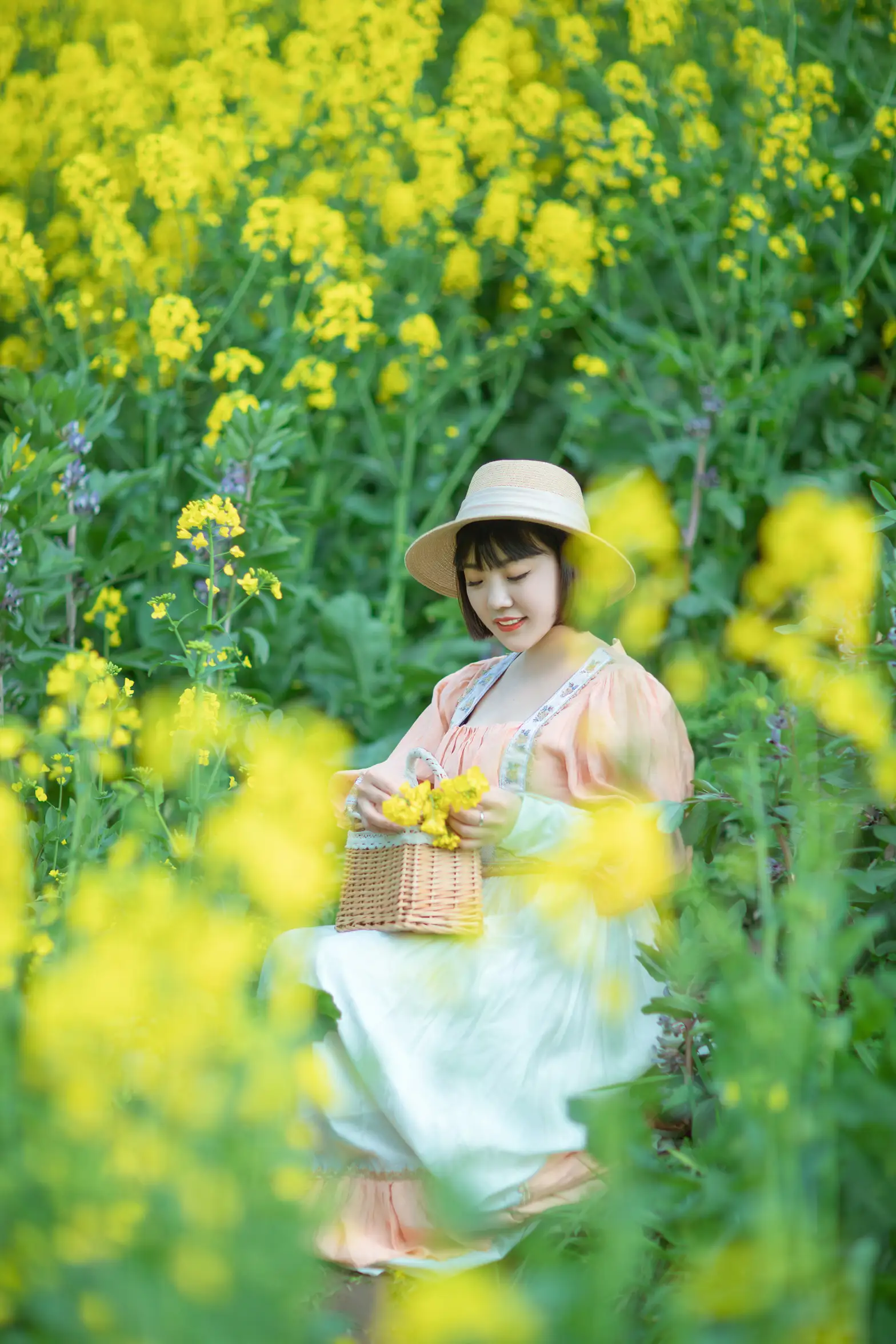 [艺图语] 2022.08.21 Vol.1753 – 春天里的姑娘 冬琴#[38P]-24