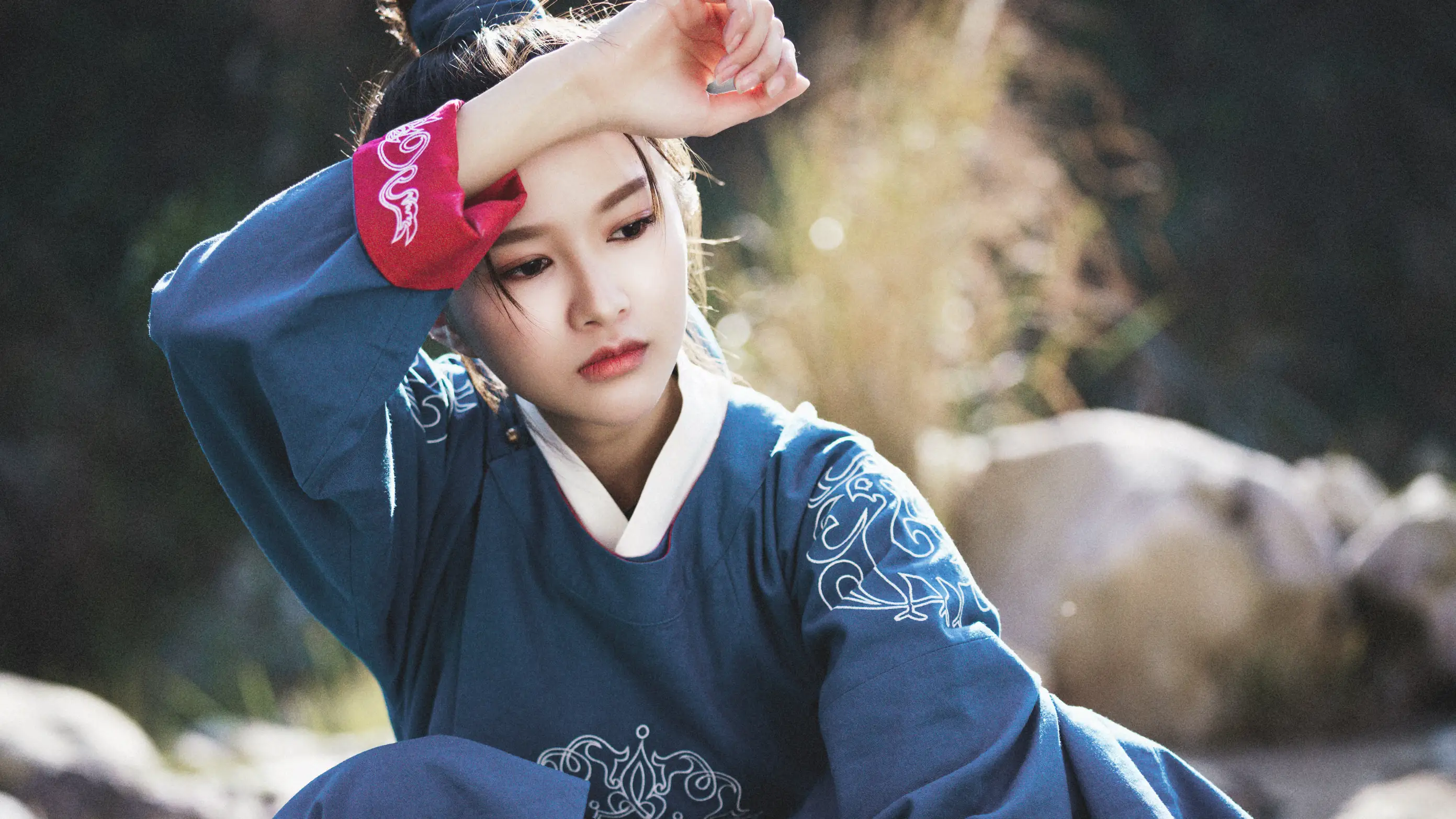[艺图语] 2021.12.24 Vol.527 – 美少女的武侠梦 吕陈#[32P]-10