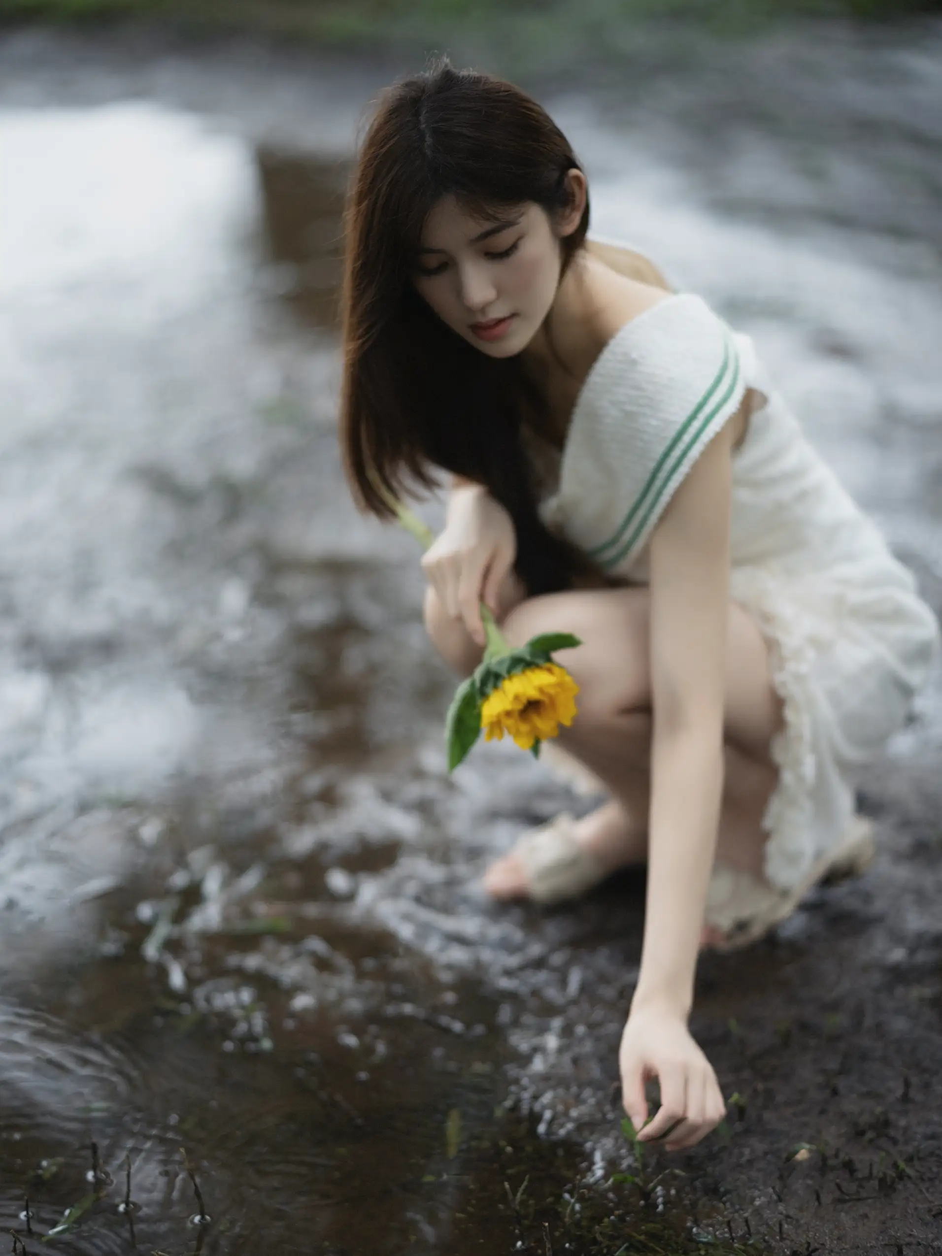 [艺图语] 2022.07.14 Vol.1474 – 晴天阴天雨天 诗诗#[47P]-36