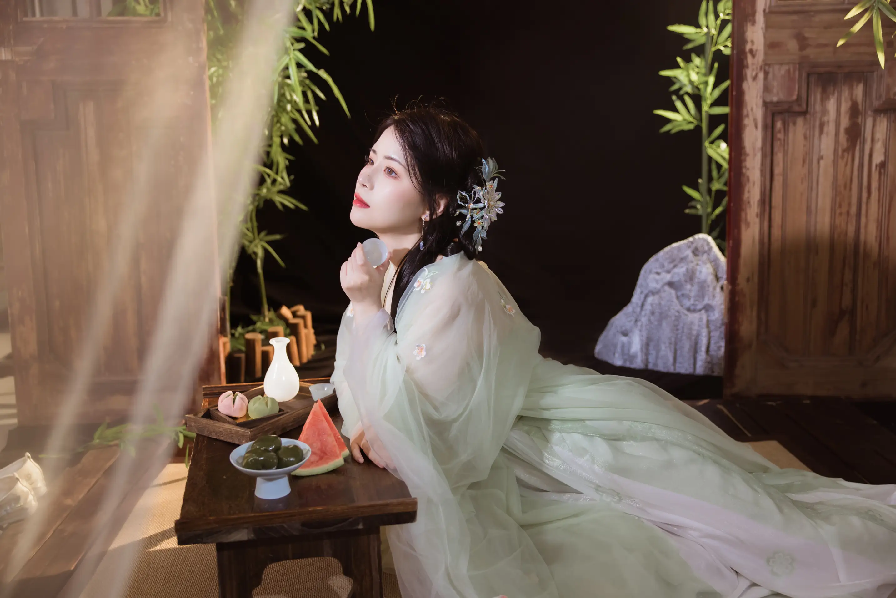 [艺图语] 2022.08.05 Vol.1632 – 夏日庭院 公子不坏__#[22P]-15