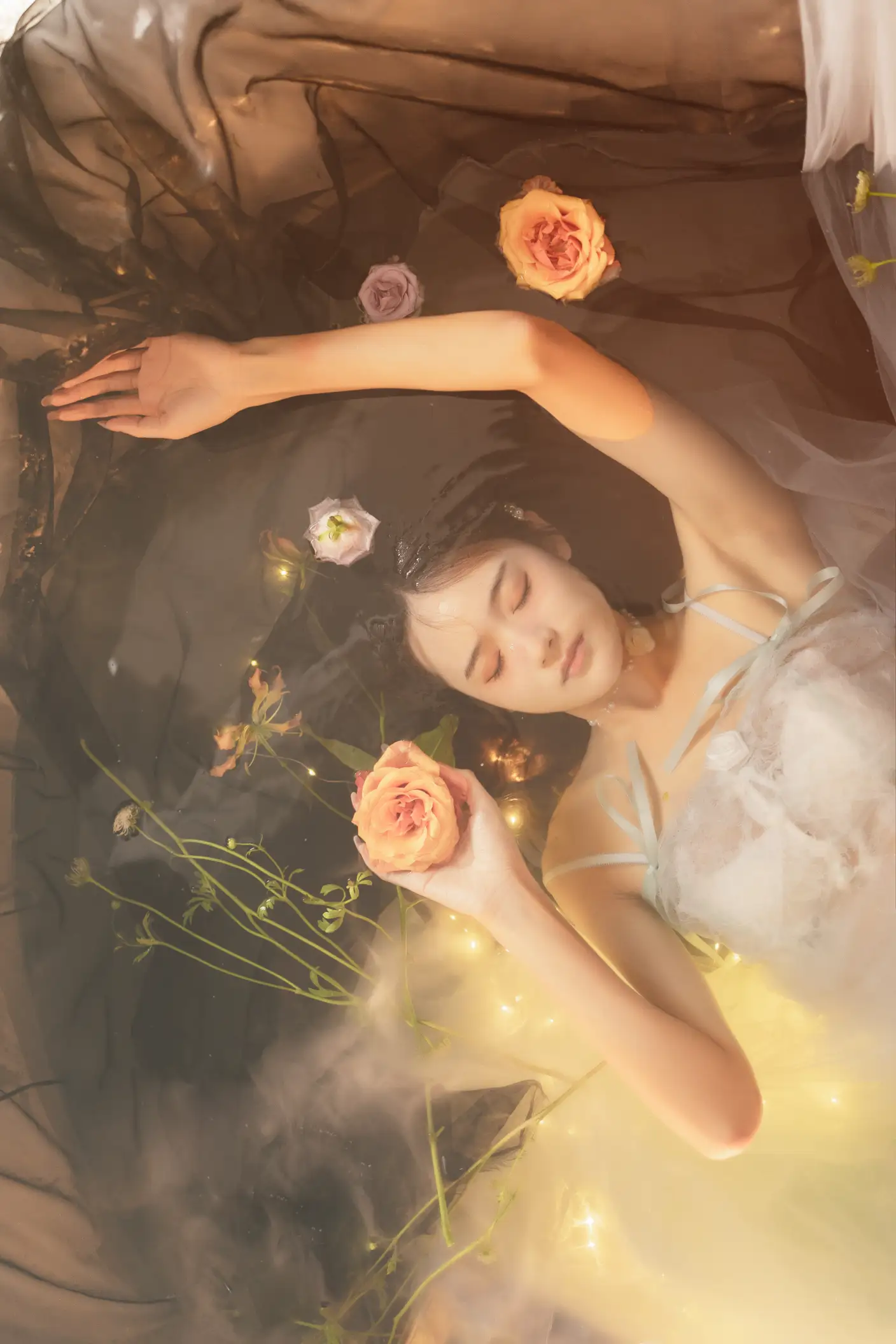 [艺图语] 2022.05.28 Vol.1014 – 梦莲 兔子Zzz不吃胡萝卜#[31P]-24