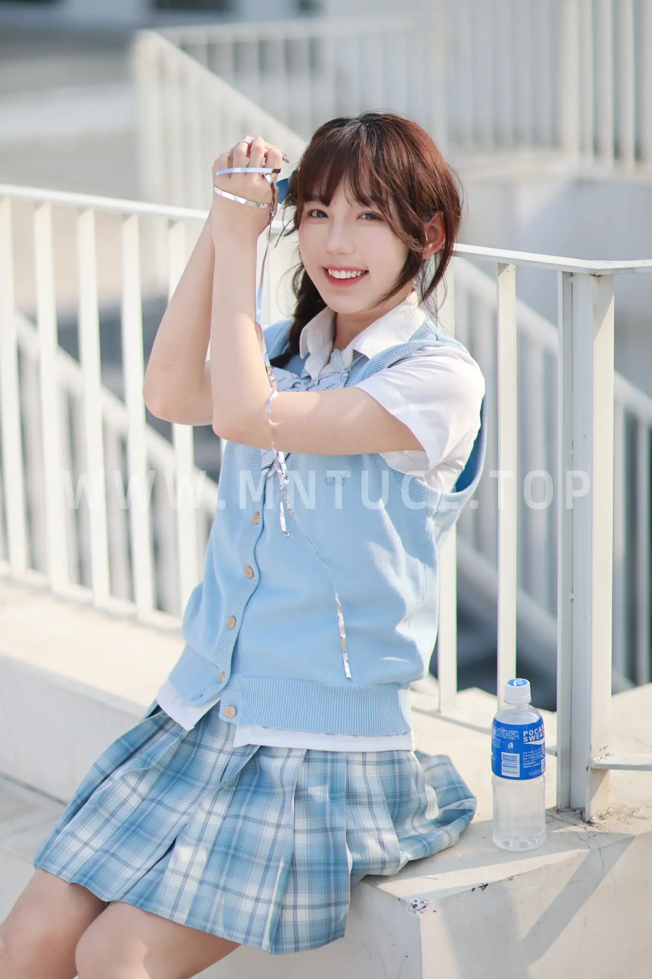 [艺图语] 2022.06.18 Vol.1213 – 放学后 小树#[32P]-19