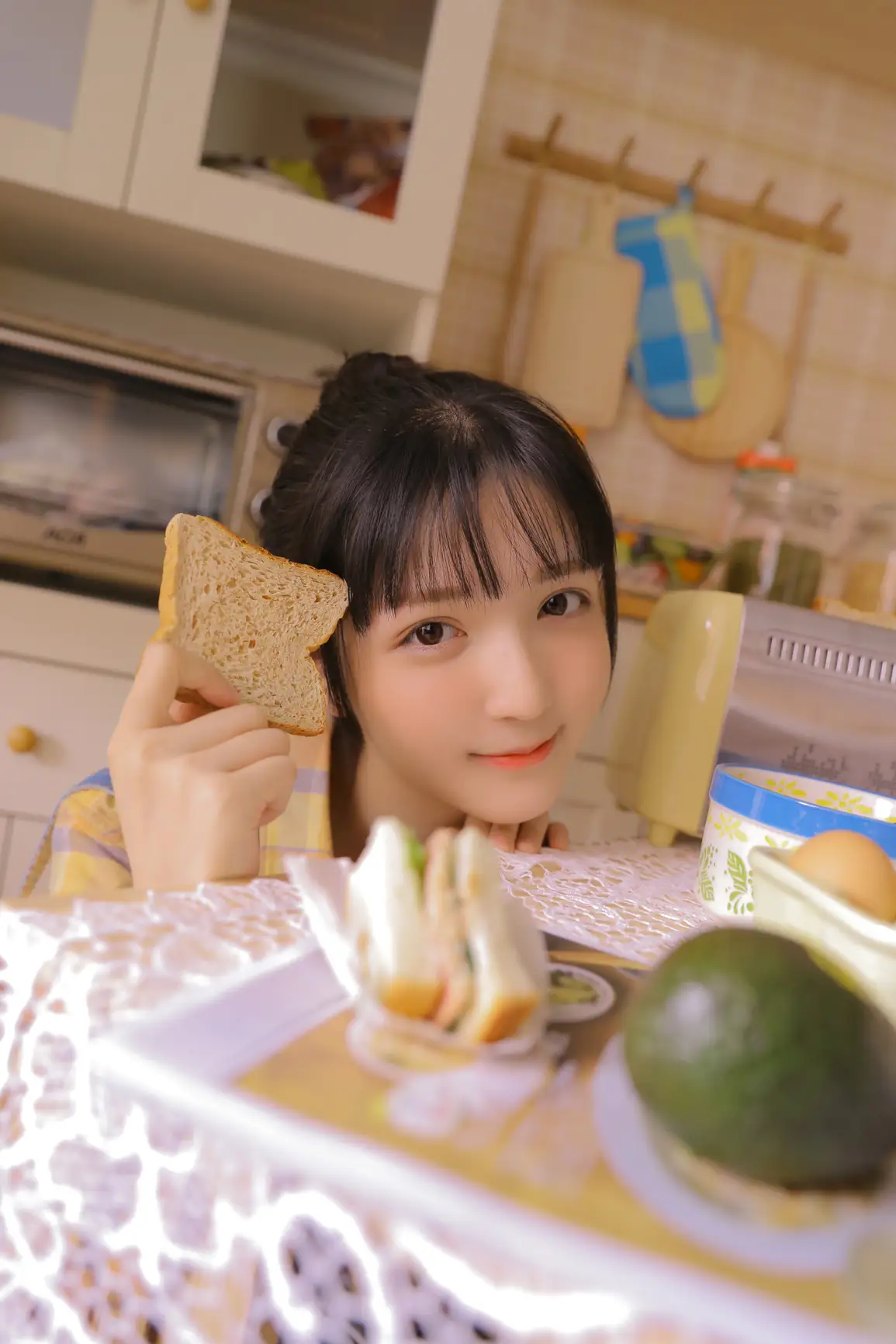 [艺图语] 2022.07.27 Vol.1551 – 今日小厨娘 金迪-Vivian#[26P]-11
