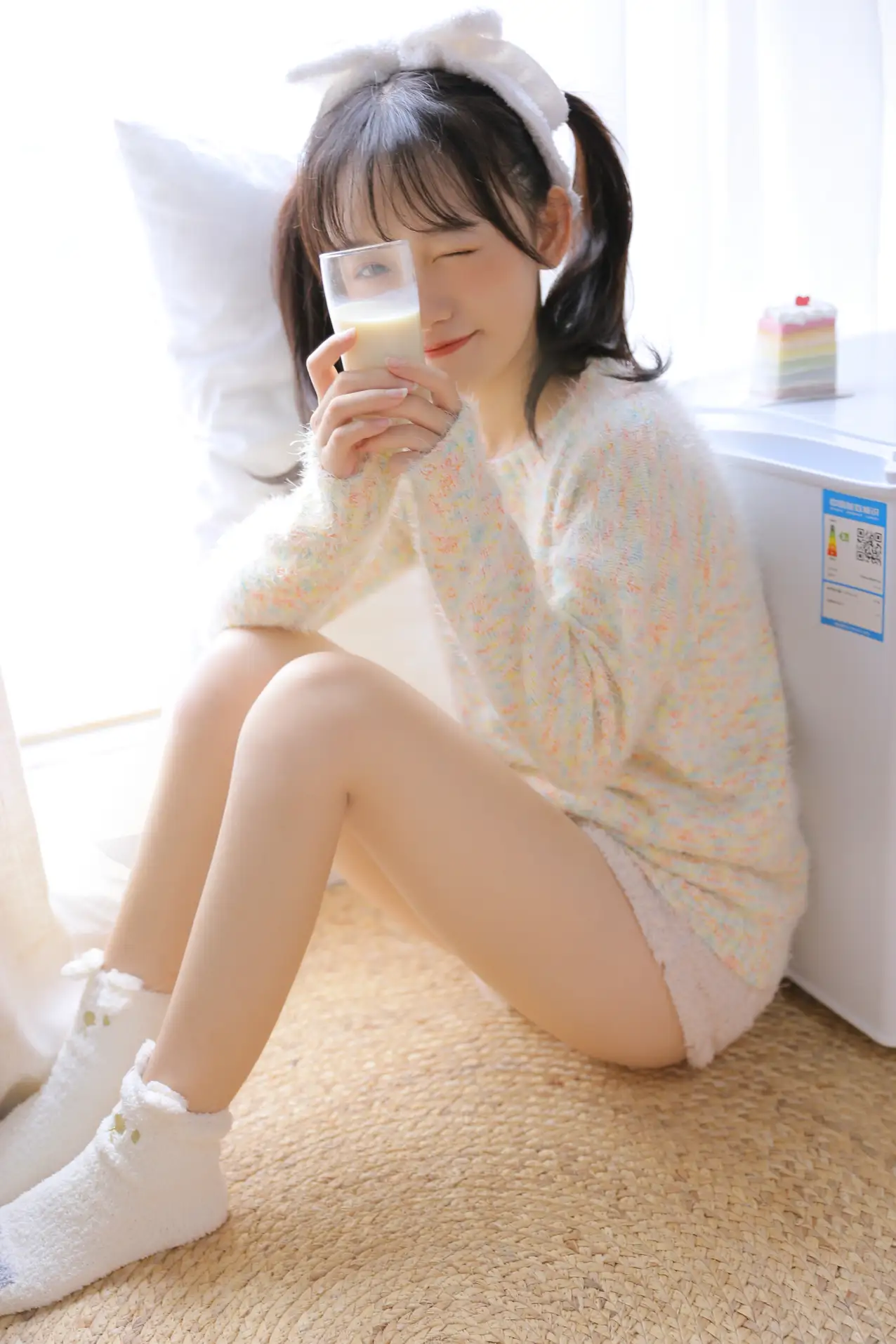 [艺图语] 2022.09.12 Vol.1934 – 甜甜蛋糕 满杯谌谌#[25P]-25