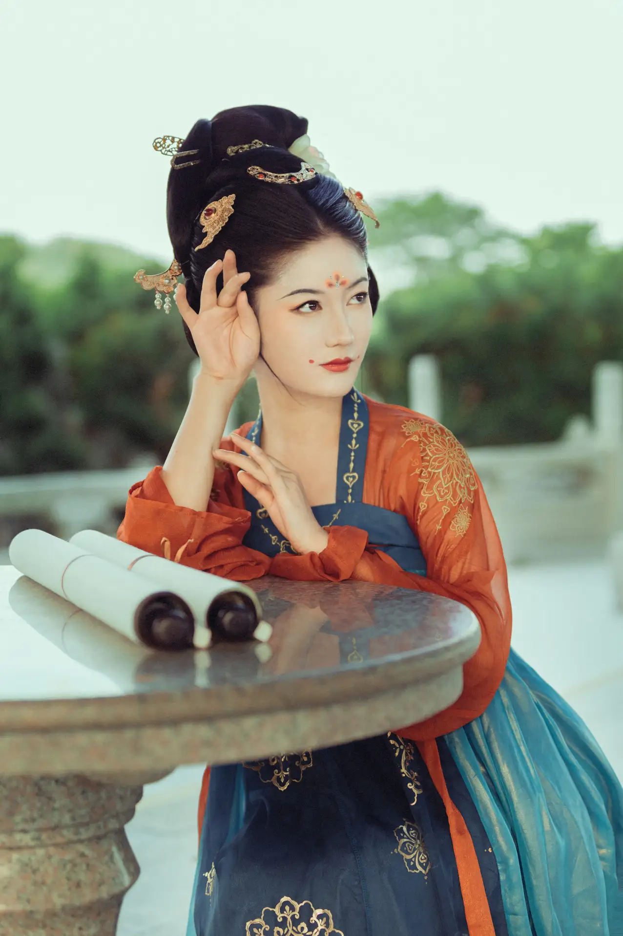 [艺图语] 2021.10.09 Vol.343 – 美人行 梦南#[23P]-16