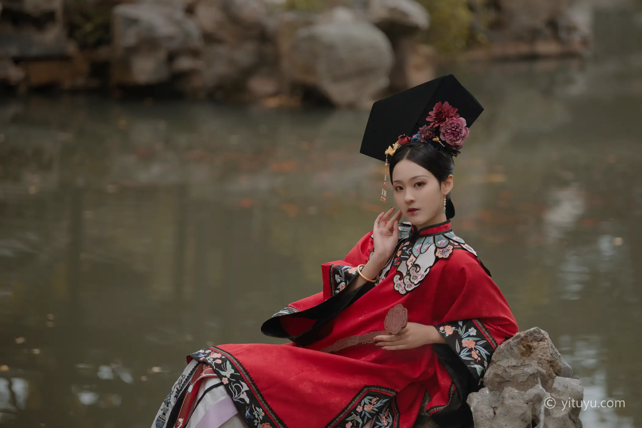 [艺图语] 2021.08.10 Vol.113 – 晚秋 苏苏#[34P]-29