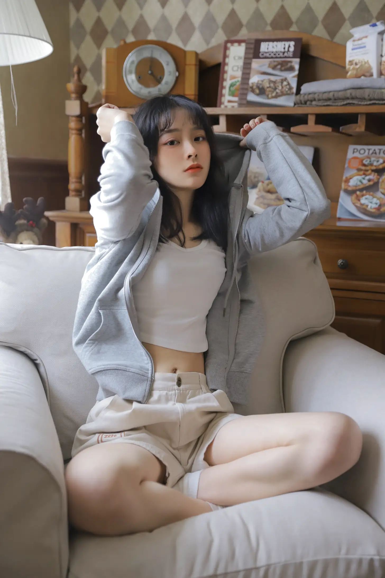 [艺图语] 2022.08.01 Vol.1599 – 灰色轨迹 - 春夏_#[23P]-17