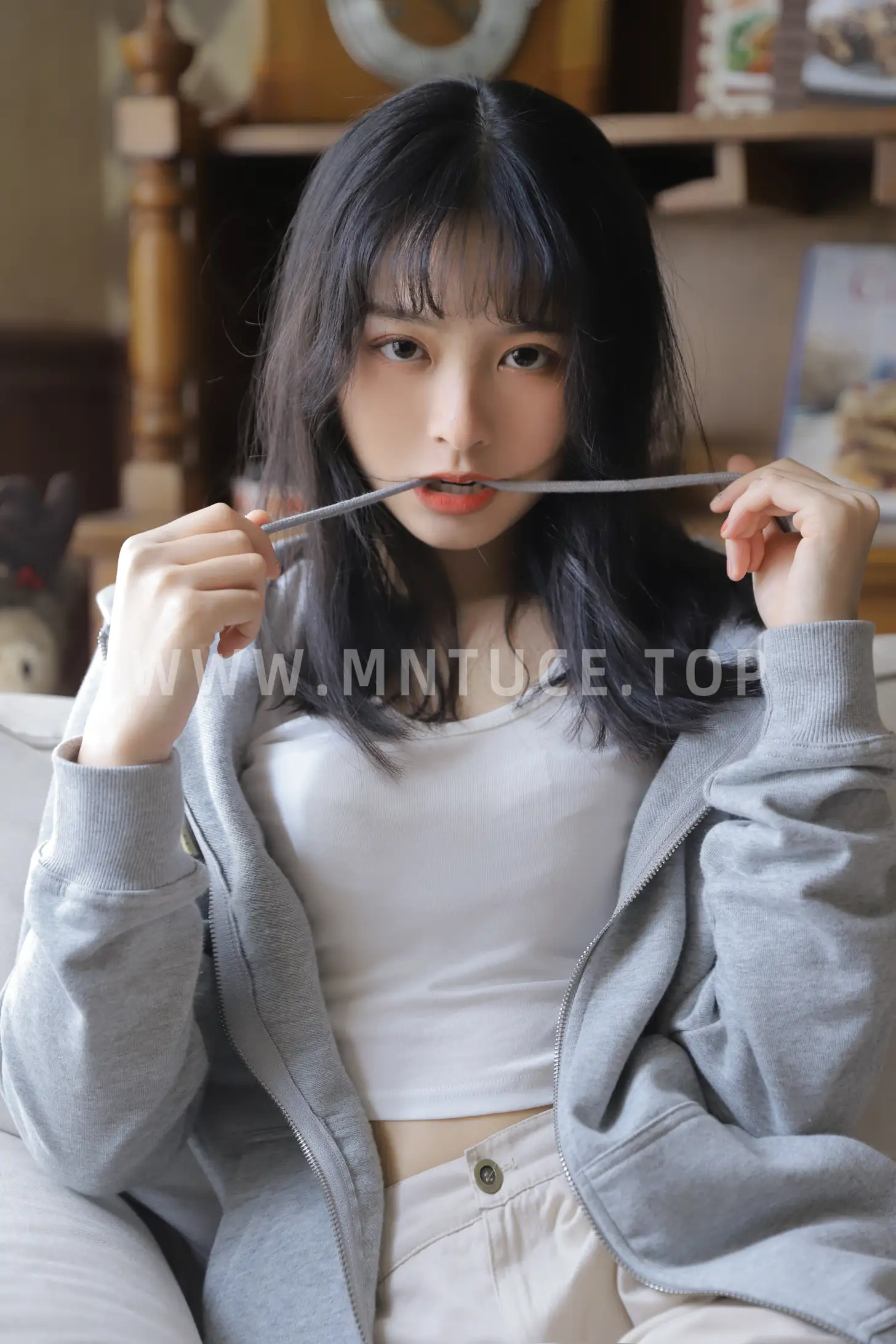 [艺图语] 2022.08.01 Vol.1599 – 灰色轨迹 - 春夏_#[23P]-18