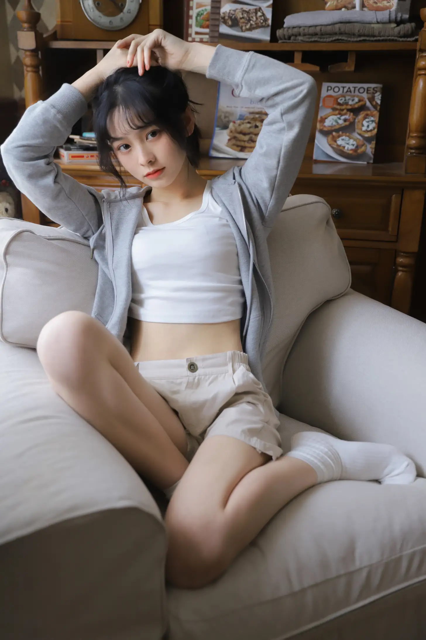 [艺图语] 2022.08.01 Vol.1599 – 灰色轨迹 - 春夏_#[23P]-22