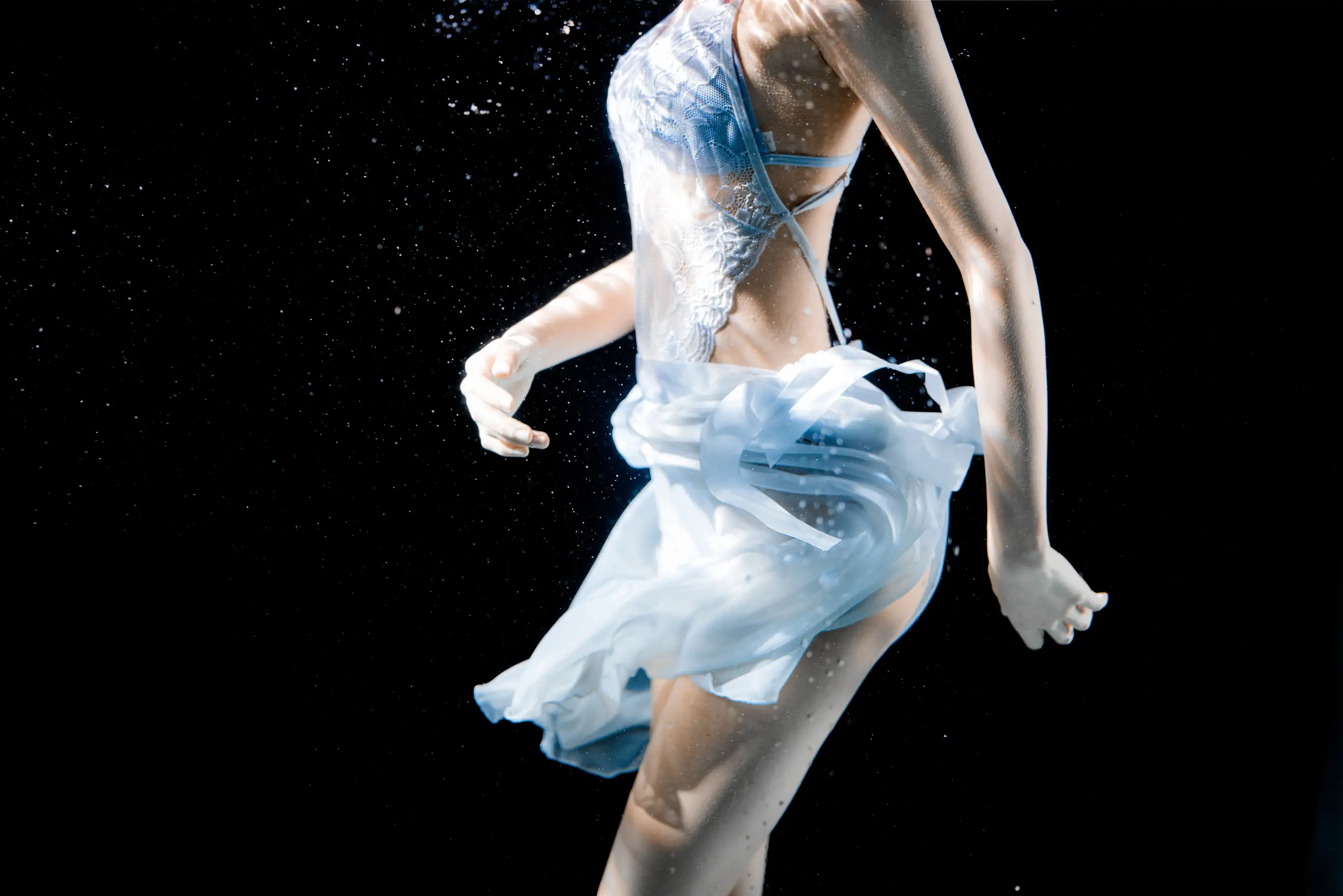 [艺图语] 2022.05.14 Vol.879 – 流水 木棉棉OwO#[34P]-15