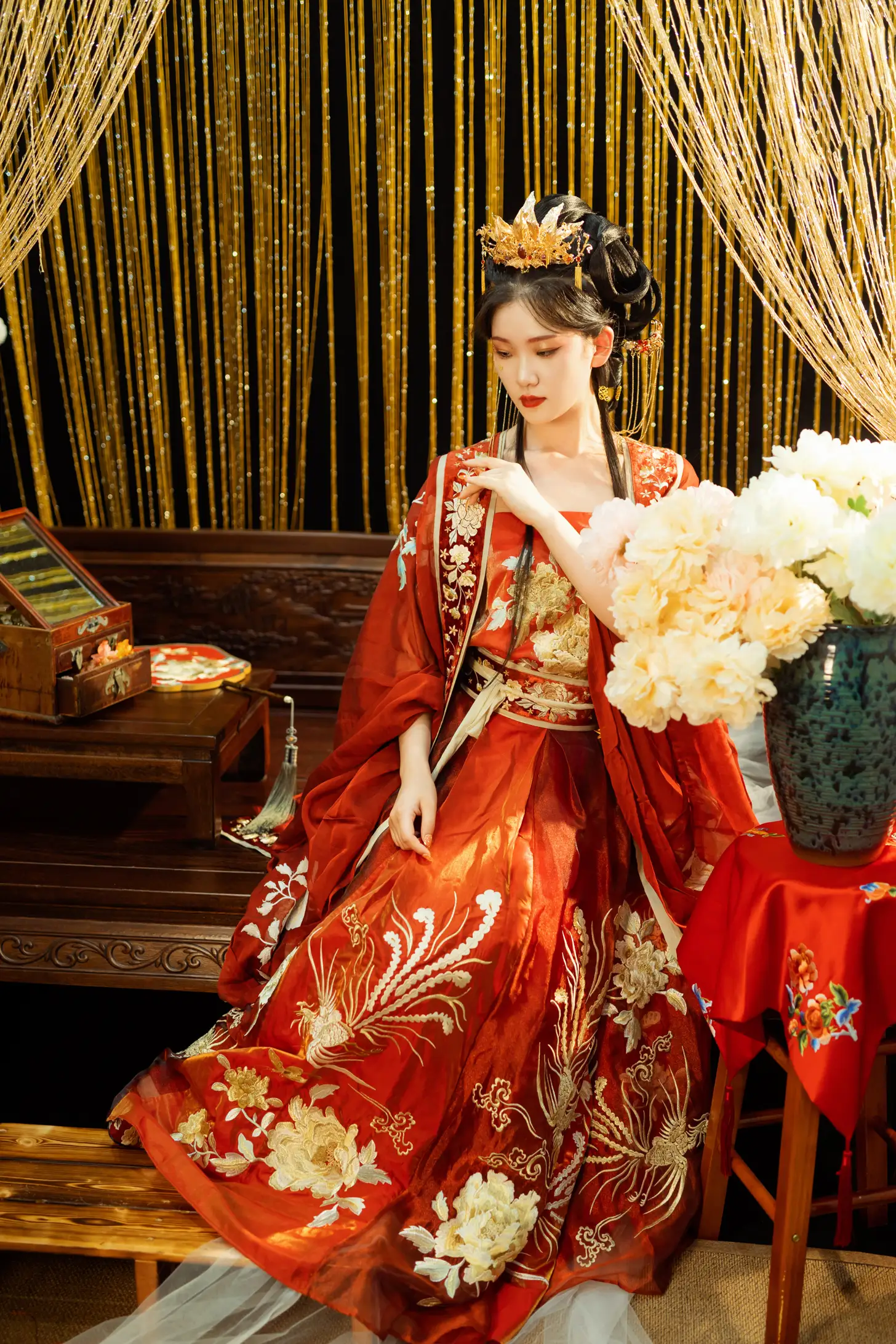 [艺图语] 2022.09.05 Vol.1873 – 红衣娘子 相望回首喵喵喵#[48P]-4