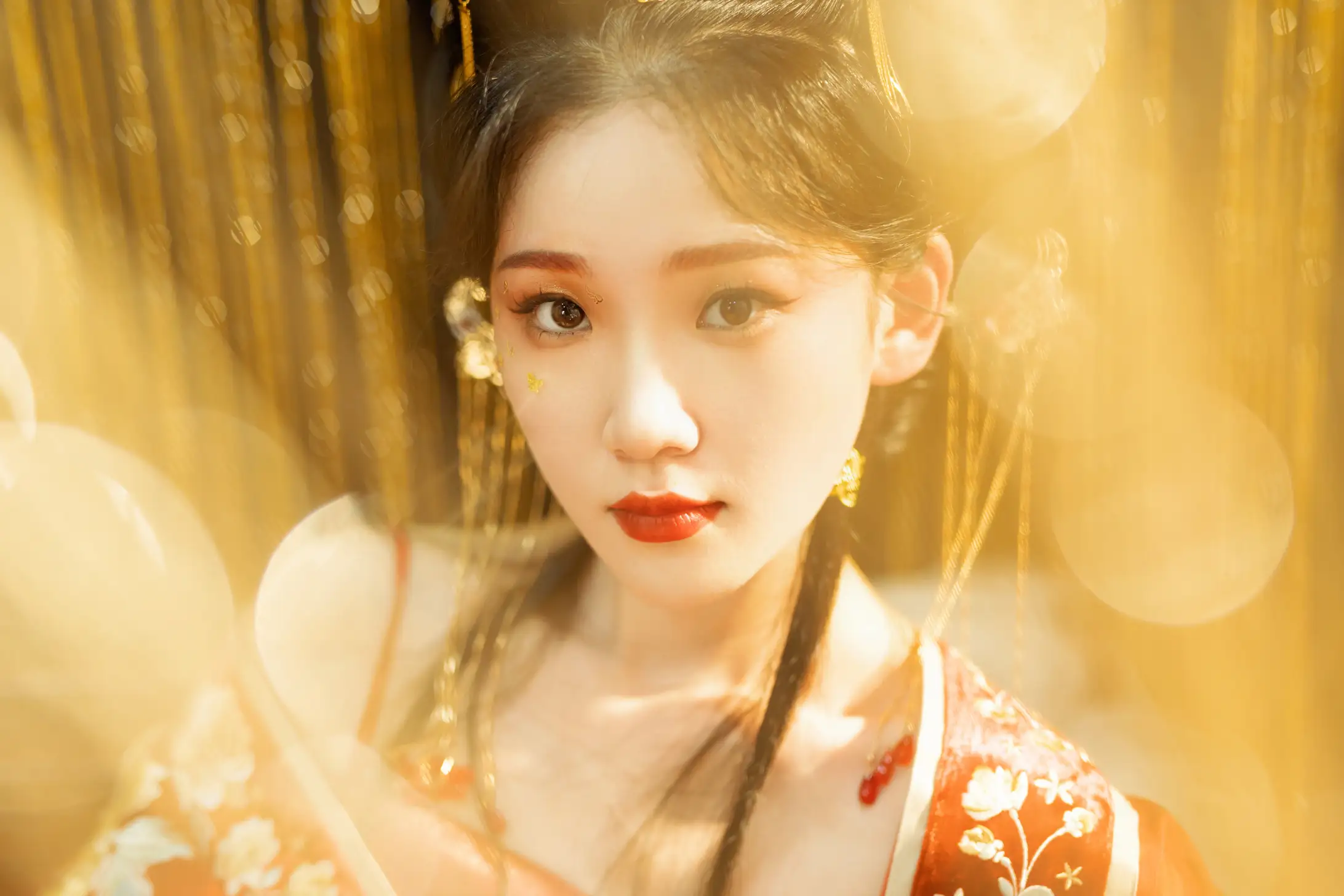 [艺图语] 2022.09.05 Vol.1873 – 红衣娘子 相望回首喵喵喵#[48P]-2