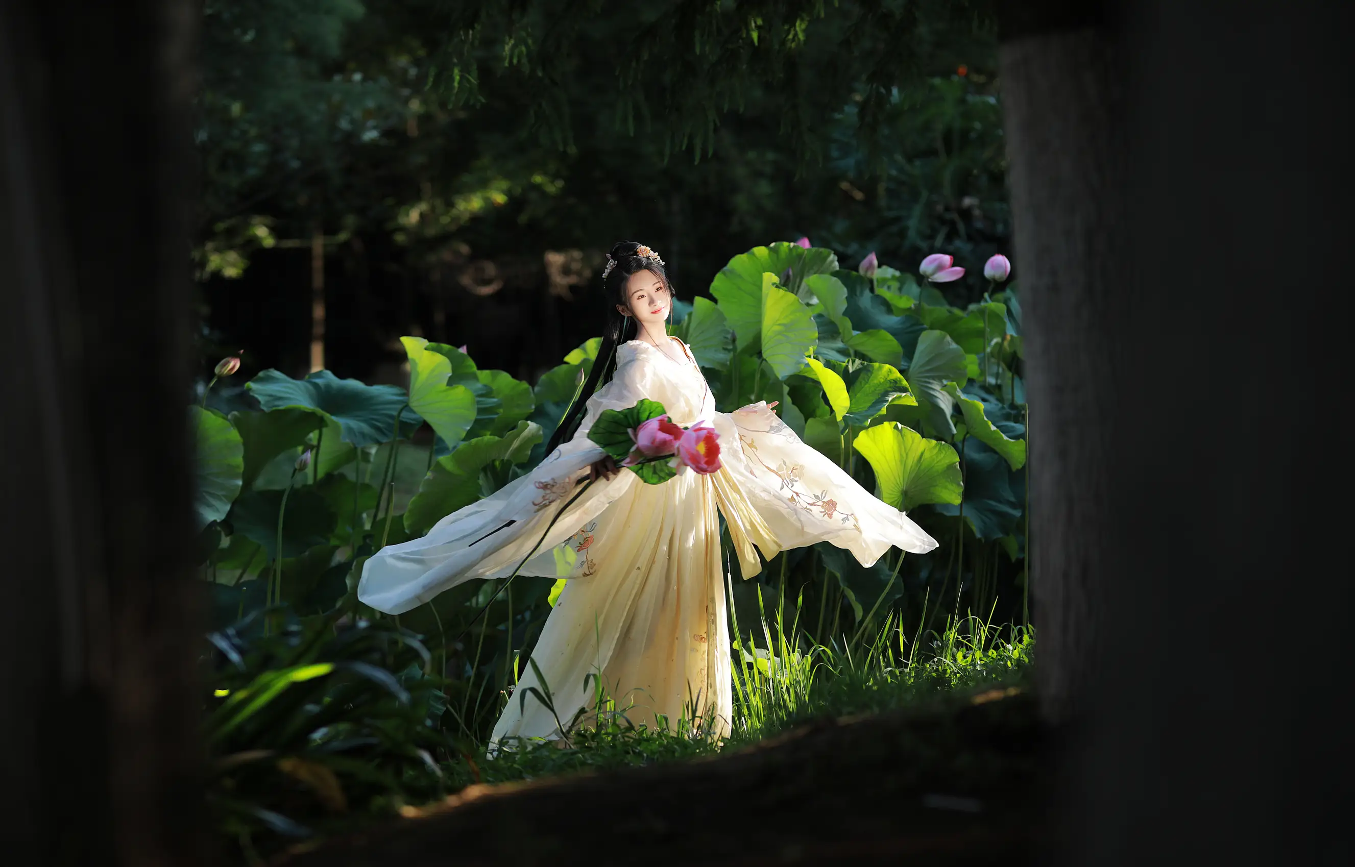 [艺图语] 2022.08.27 Vol.1803 – 无清风 Y#[30P]-26