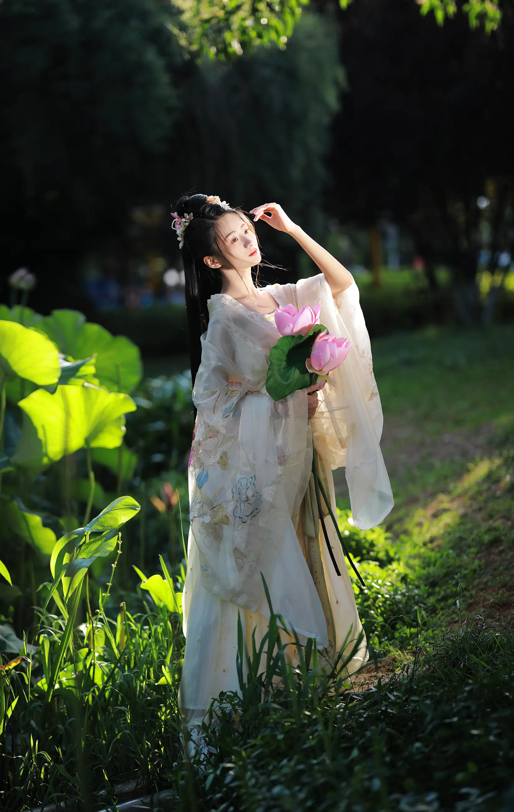[艺图语] 2022.08.27 Vol.1803 – 无清风 Y#[30P]-28