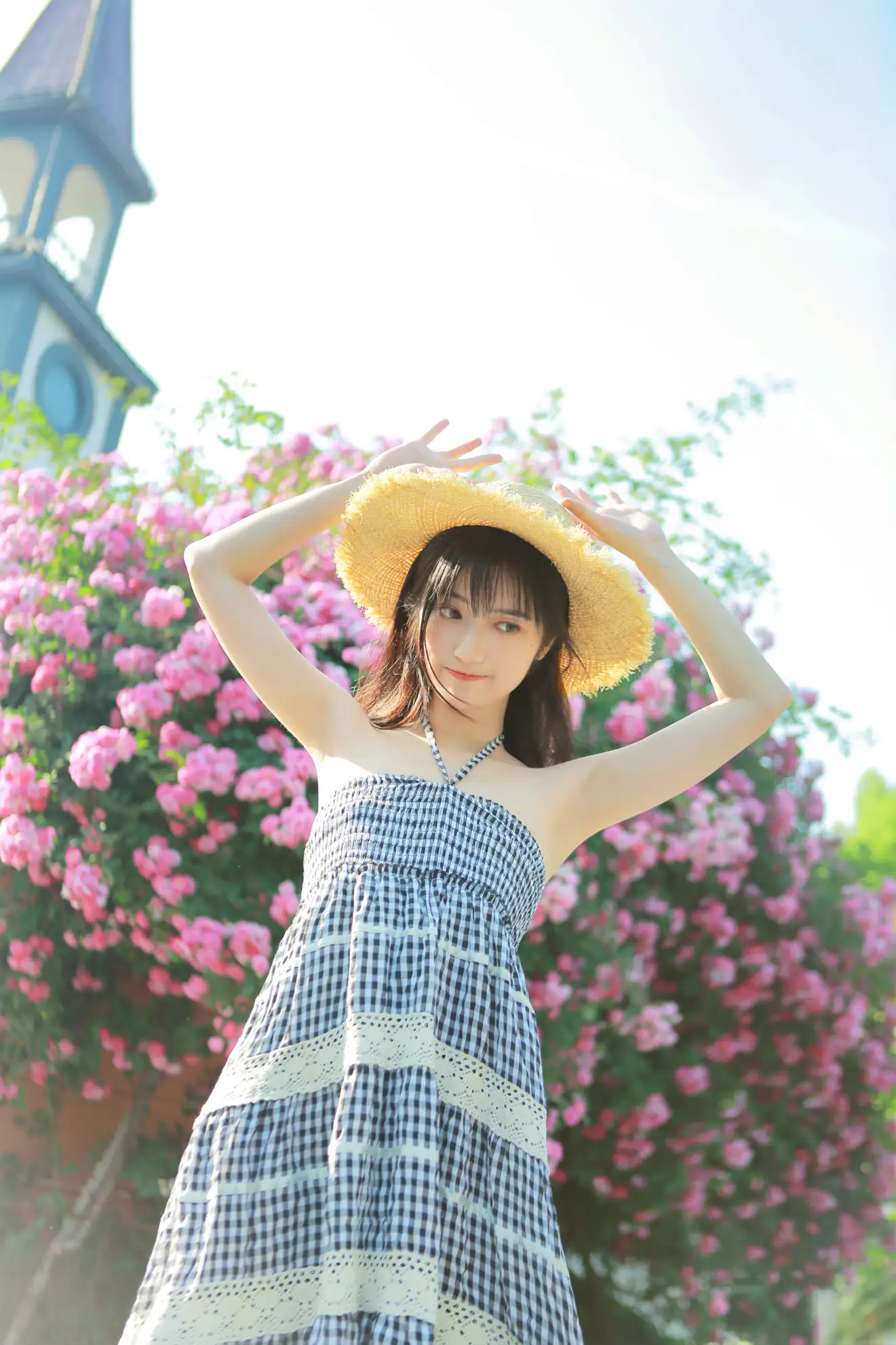 [艺图语] 2022.05.18 Vol.0917 – 蔷薇迟开 月半了吧#[28P]-3