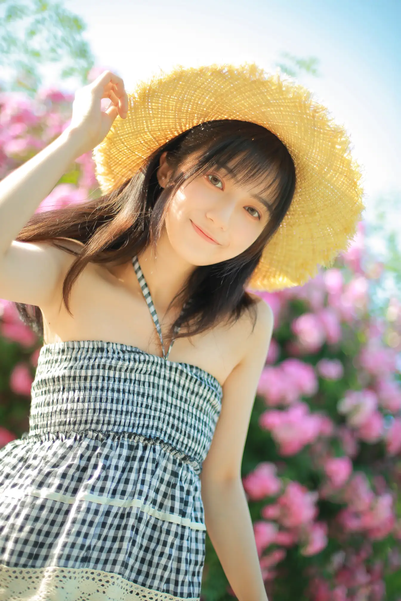 [艺图语] 2022.05.18 Vol.0917 – 蔷薇迟开 月半了吧#[28P]-4