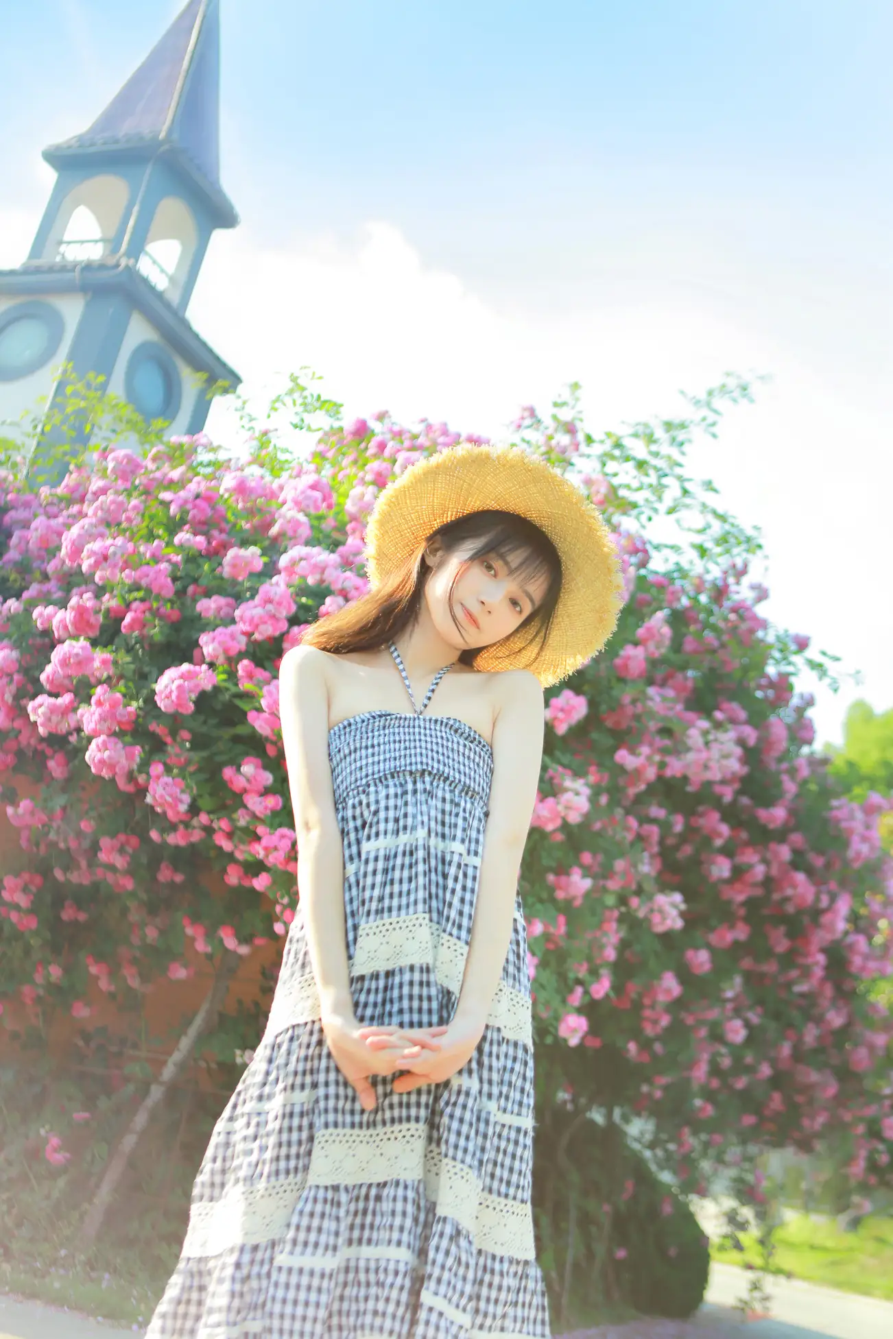 [艺图语] 2022.05.18 Vol.0917 – 蔷薇迟开 月半了吧#[28P]-7