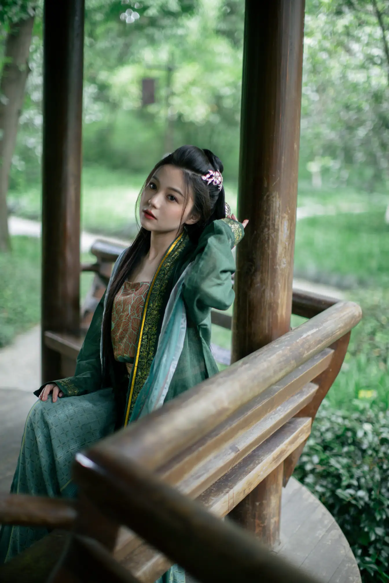 [艺图语] 2022.07.30 Vol.1581 – 江南寻你 夏芸是只小考拉#[44P]-34