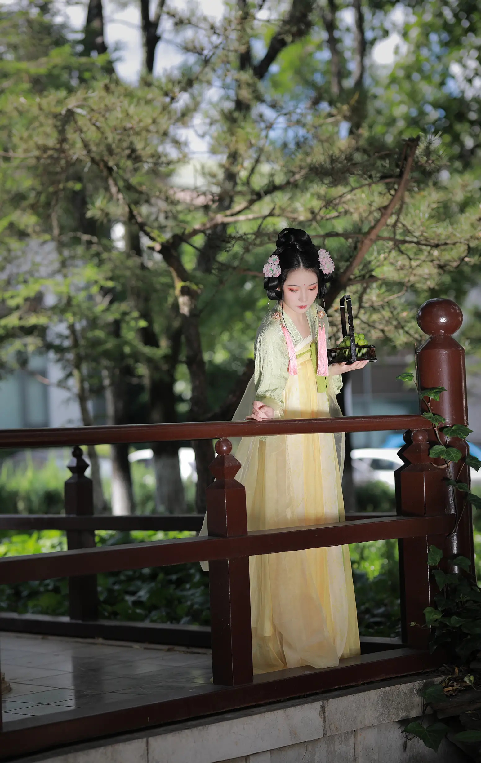 [艺图语] 2022.09.08 Vol.1903 – 若无闲事挂心头 落花人独立#[33P]-14