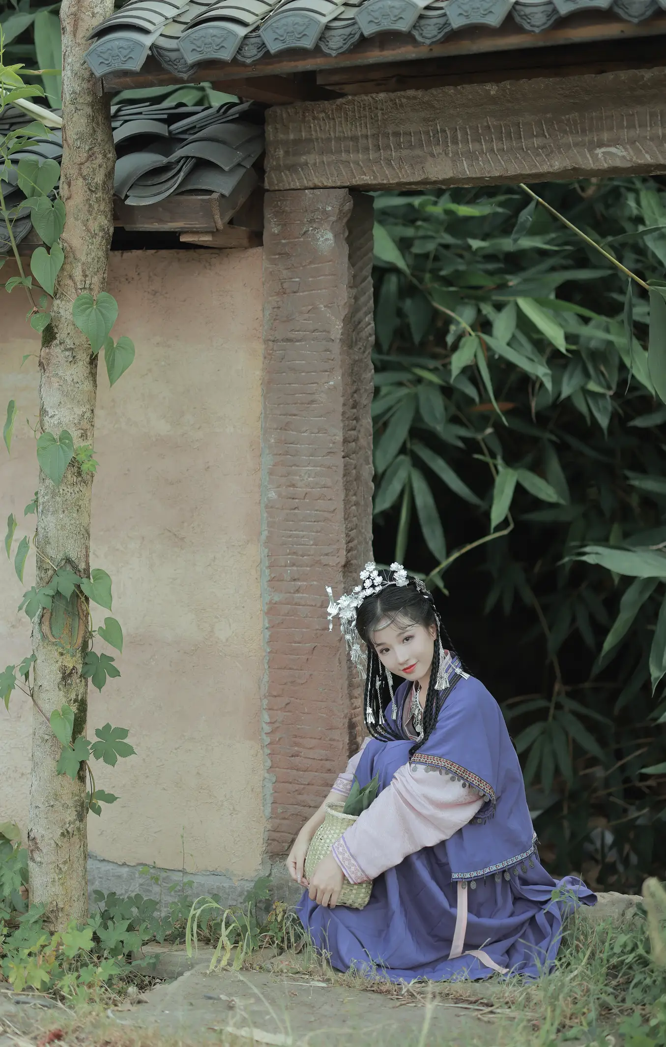 [艺图语] 2022.09.14 Vol.1947 – 苗疆少女 卷卷#[22P]-11