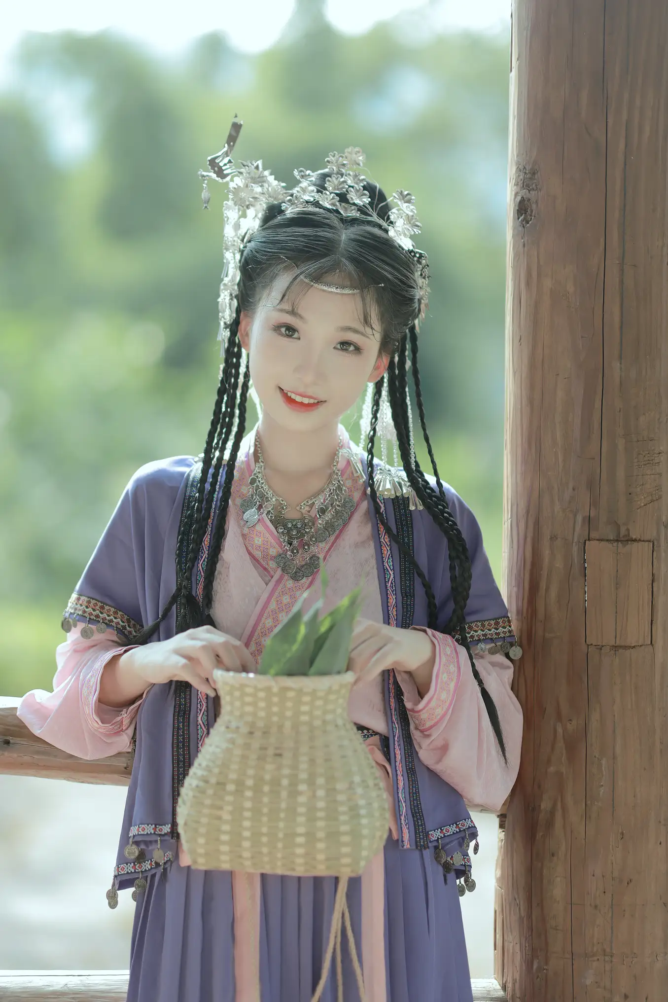 [艺图语] 2022.09.14 Vol.1947 – 苗疆少女 卷卷#[22P]-16