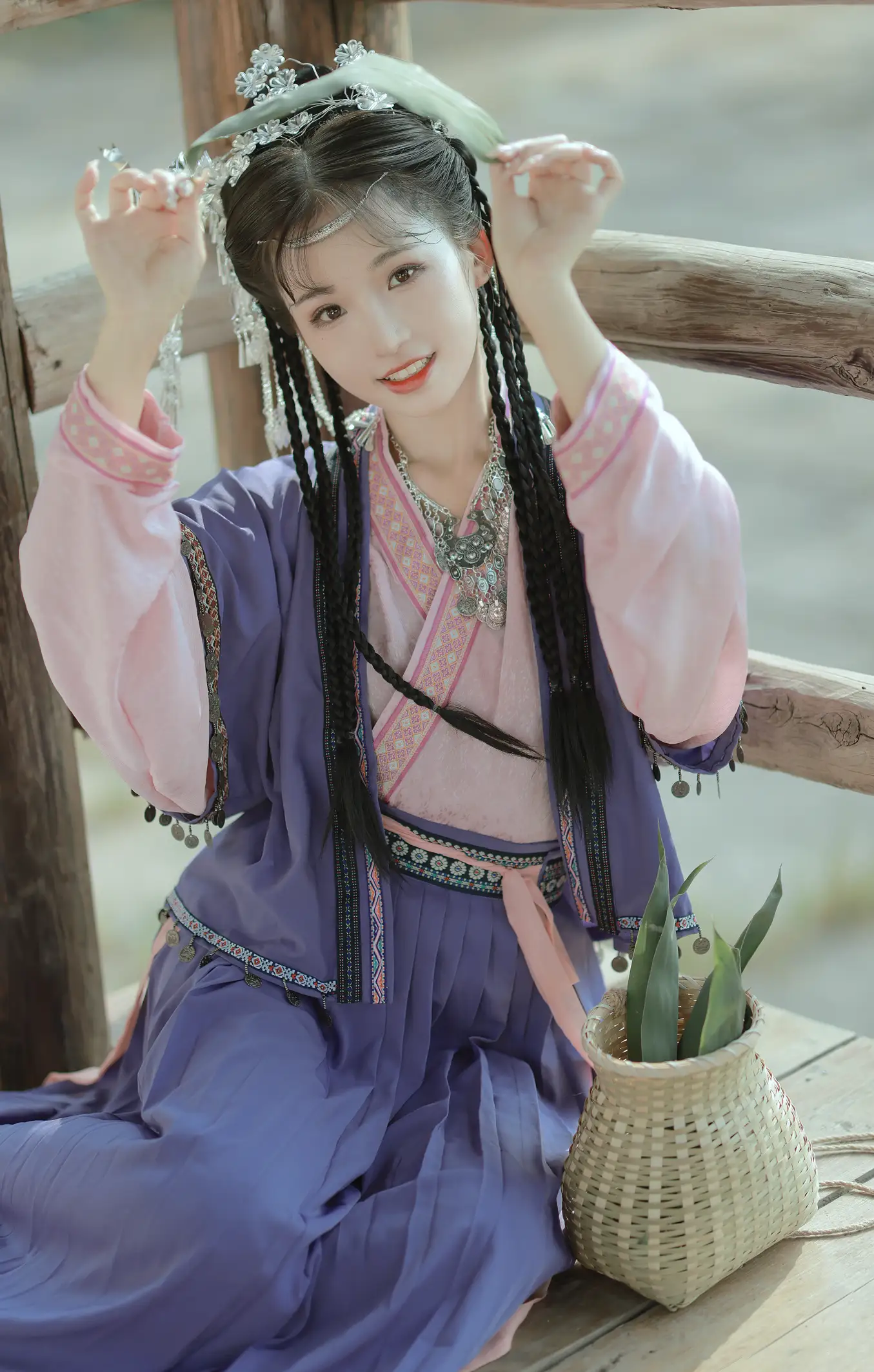 [艺图语] 2022.09.14 Vol.1947 – 苗疆少女 卷卷#[22P]-21