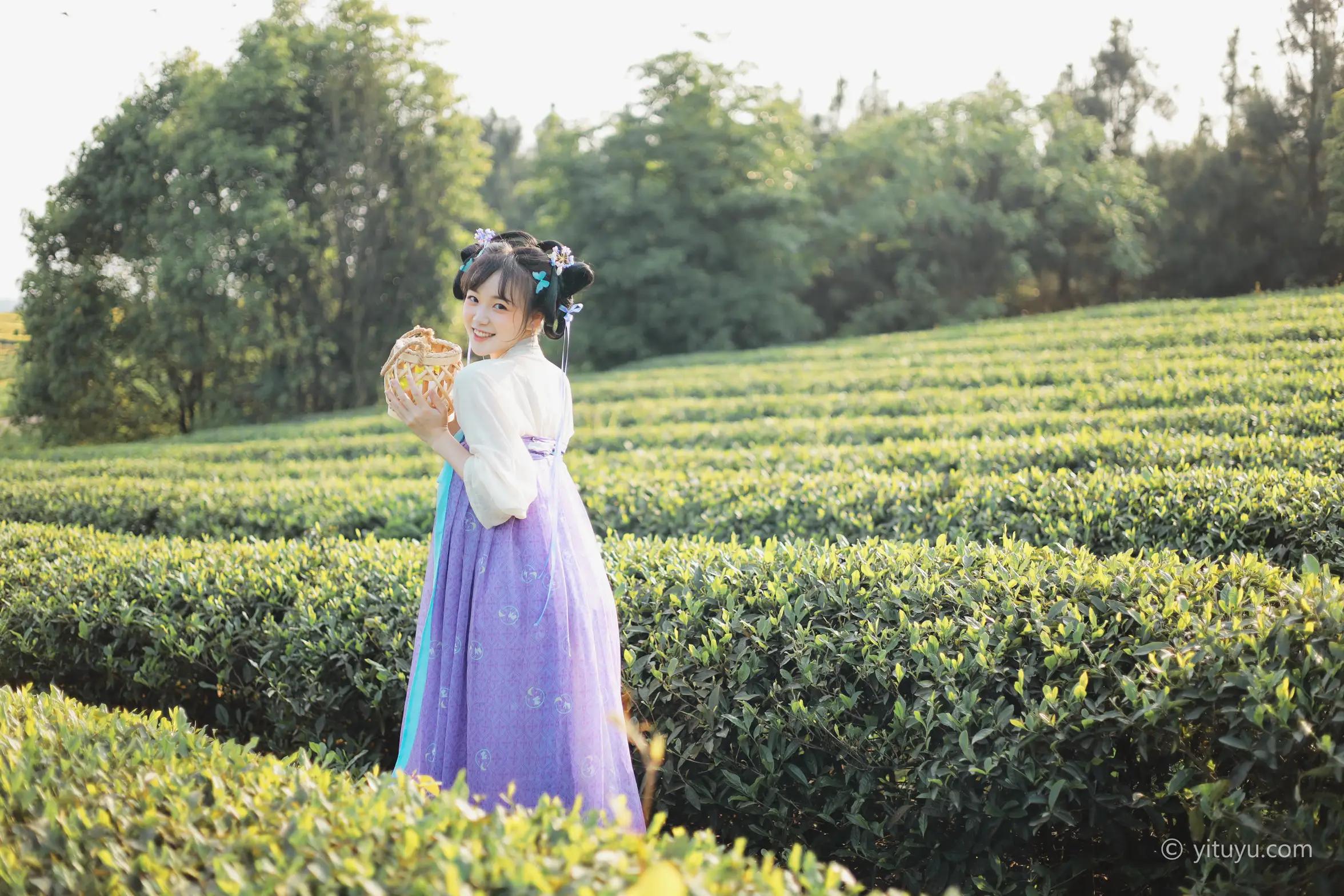 [艺图语] 2021.06.02 Vol.066 – 青青白茶 柚子#[33P]-31