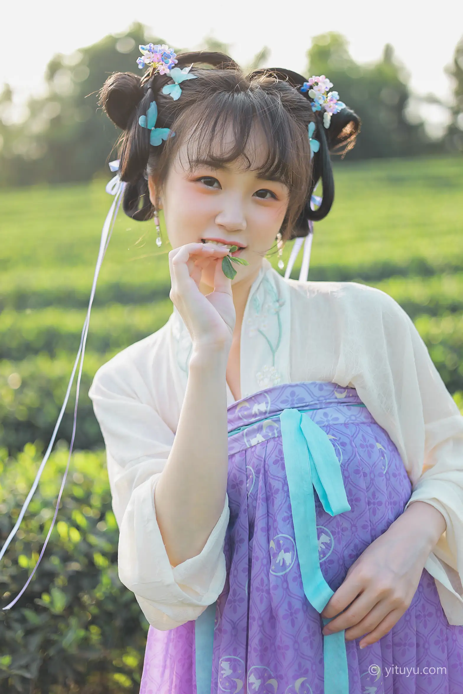 [艺图语] 2021.06.02 Vol.066 – 青青白茶 柚子#[33P]-33