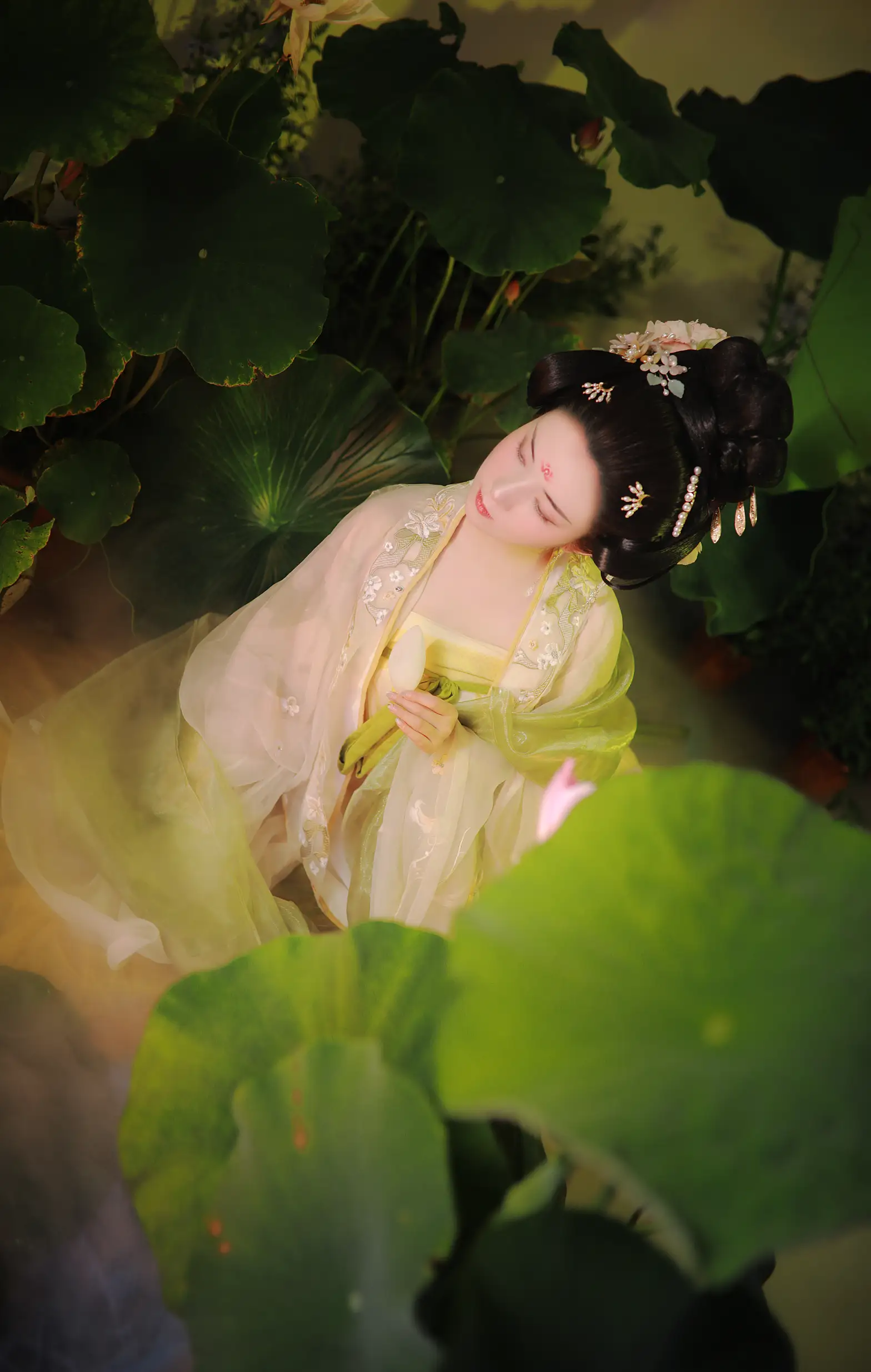[YITUYU] 2022.09.09 Vol.1912 – Yunxiang clothes and flowers Xiangrong Ye Qingqiu#[32P]-5