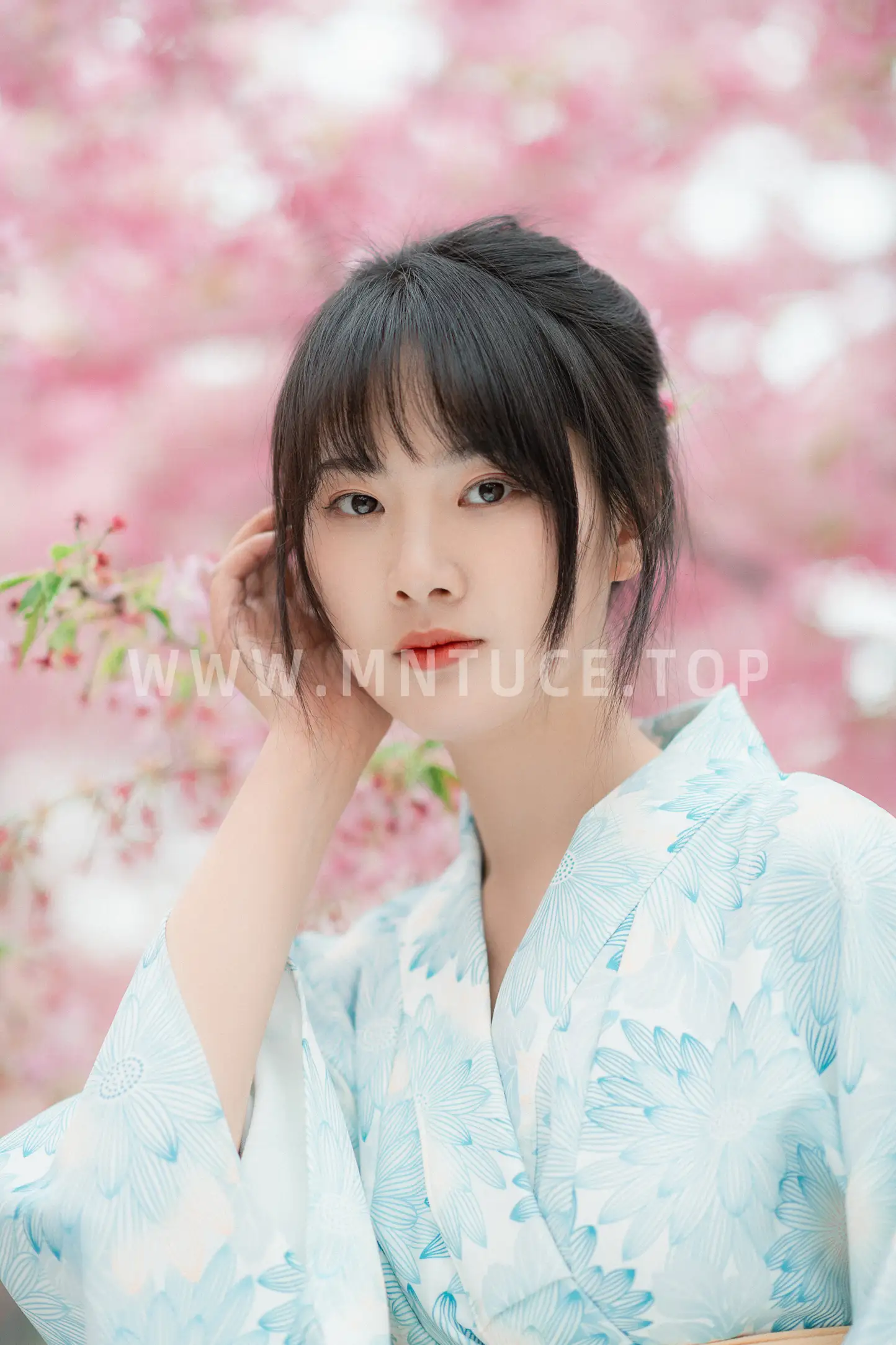 [YITUYU] 2022.11.19 Vol.2478 – Under the Sakura Tree Meimei who loves to take pictures#[23P]-4