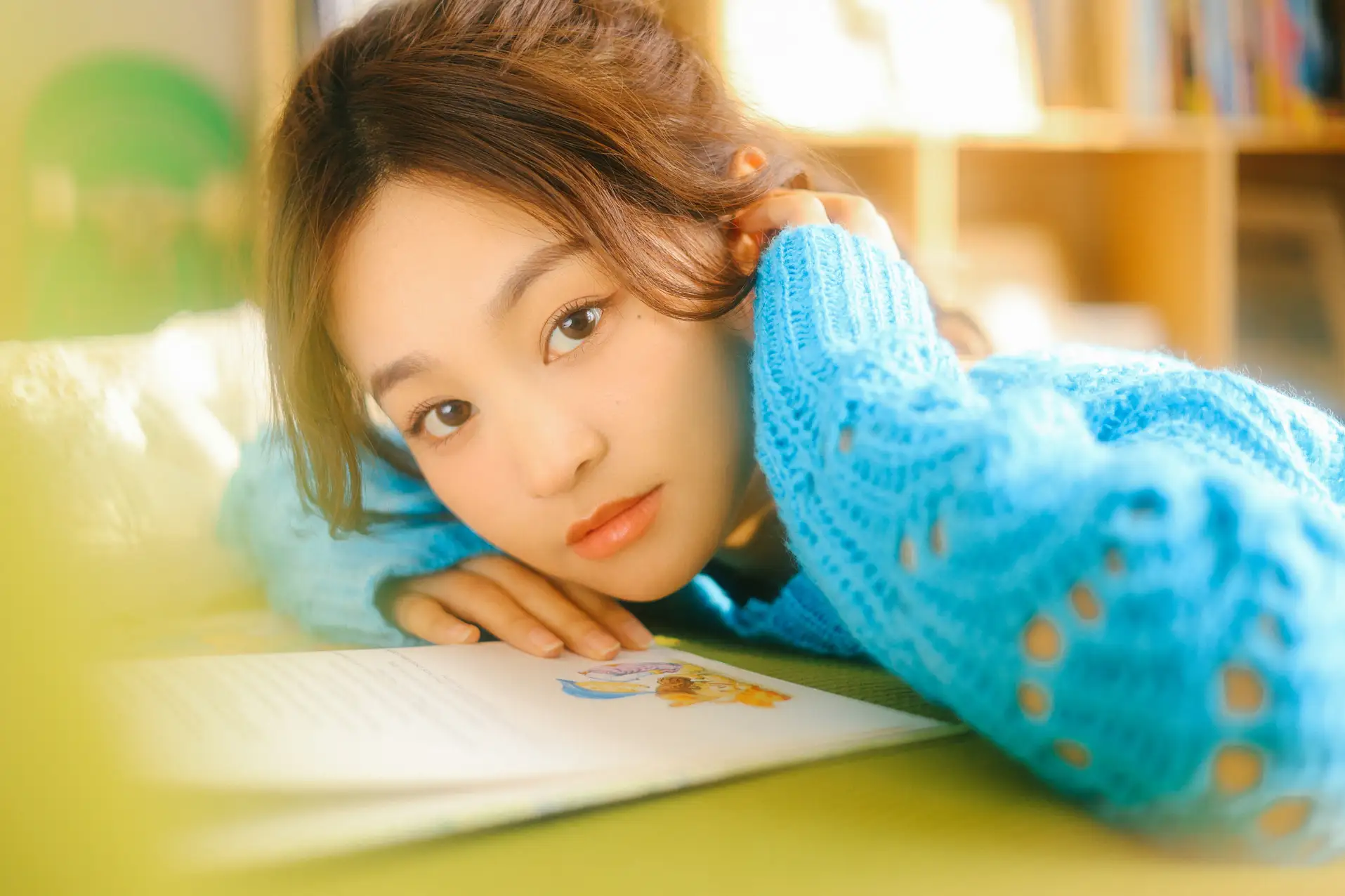[艺图语] 2022.11.20 Vol.2481 – 暖秋 双耳ZiCe#[34P]-12
