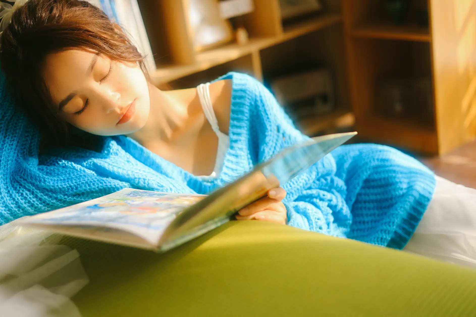 [艺图语] 2022.11.20 Vol.2481 – 暖秋 双耳ZiCe#[34P]-19