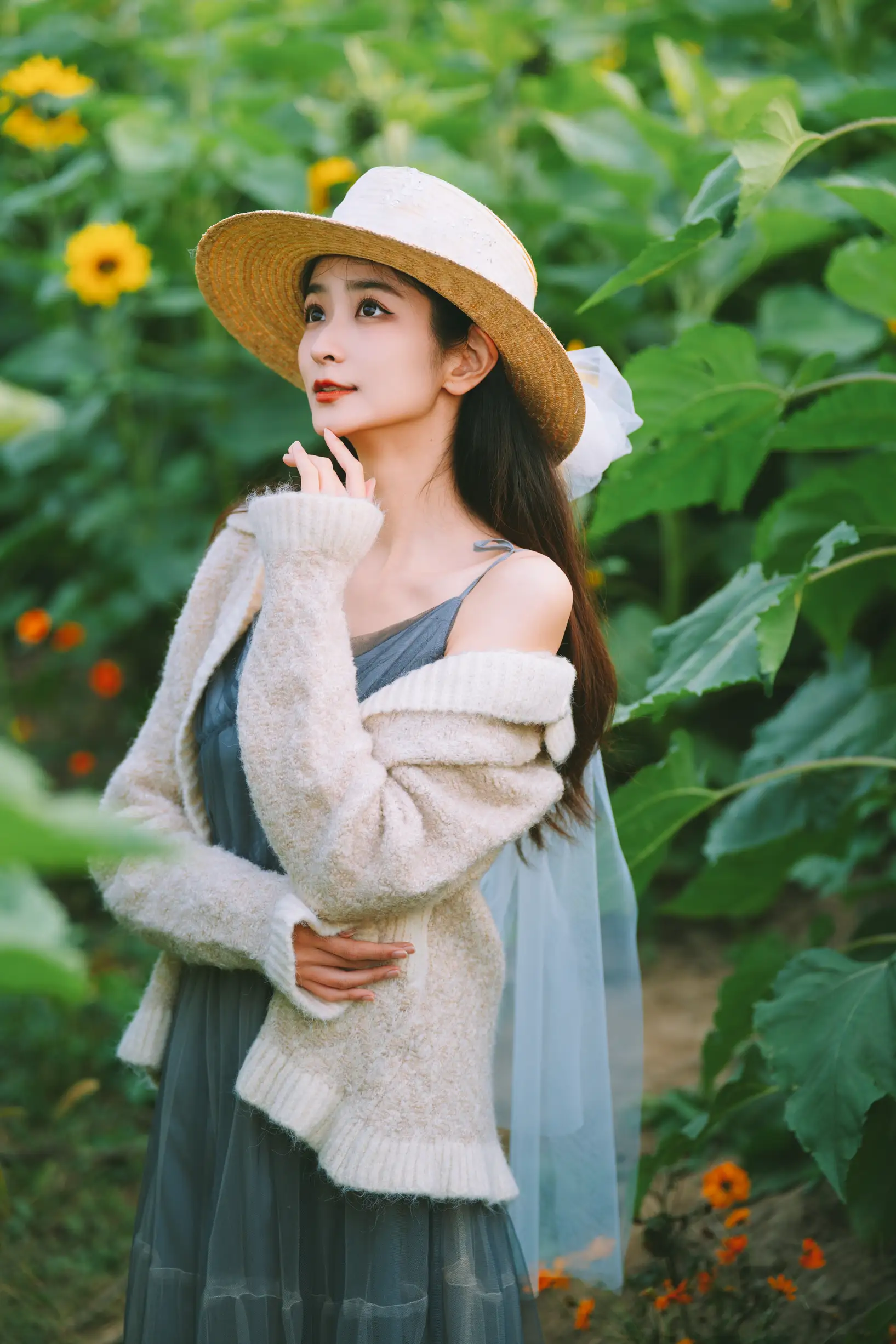 [艺图语] 2022.11.16 Vol.2454 – 向日葵少女 小泽#[23P]-13