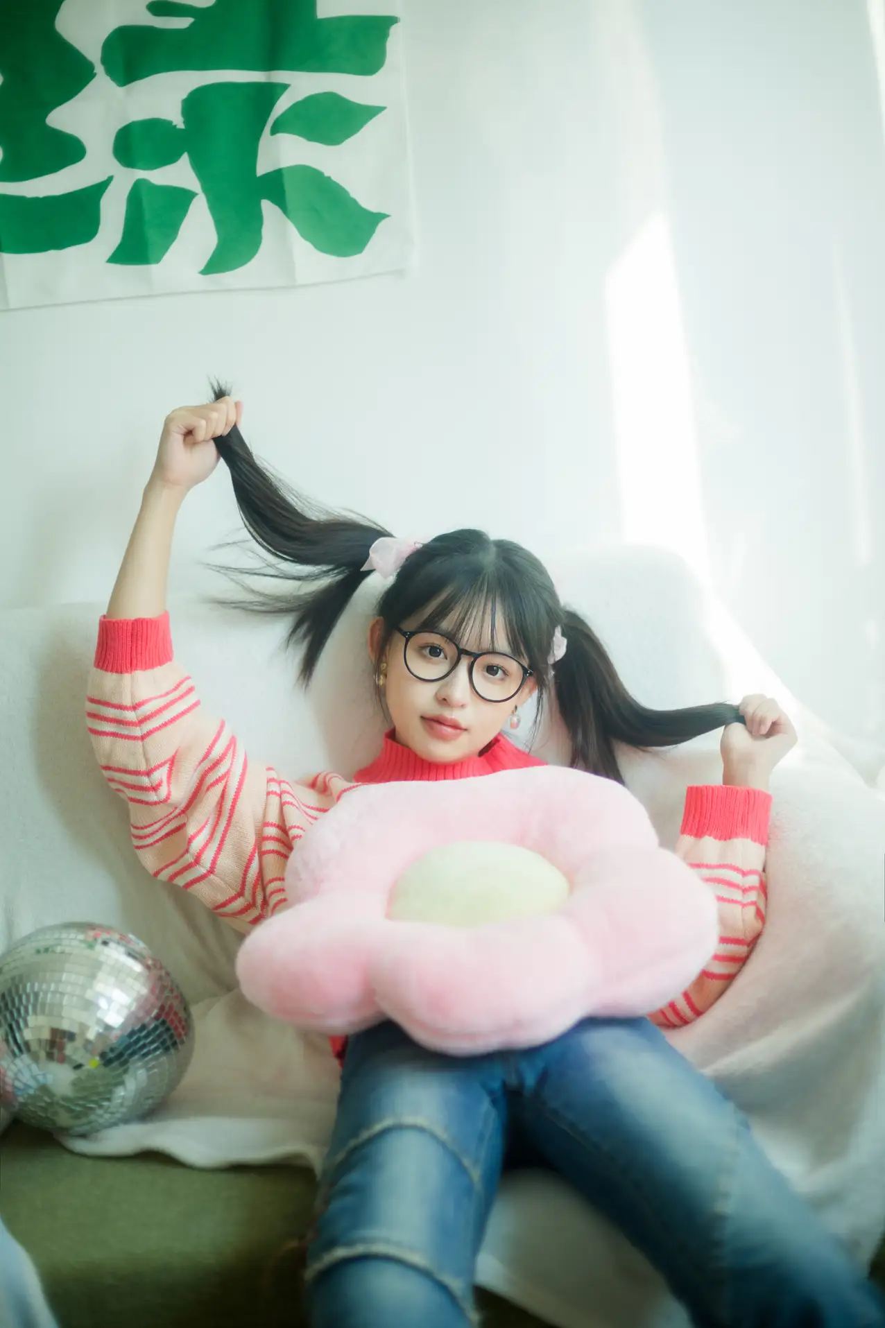 [艺图语] 2022.11.17 Vol.2460 – 明亮的你 睡饱了吗#[36P]-33