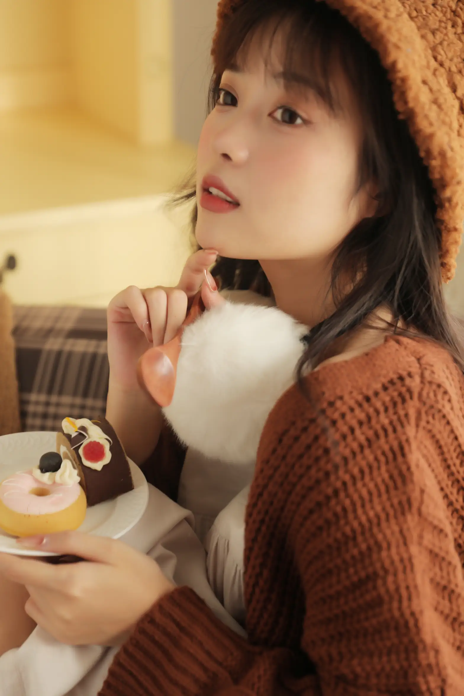 [艺图语] 2022.11.24 Vol.2520 榛子拿铁#[32P]-11