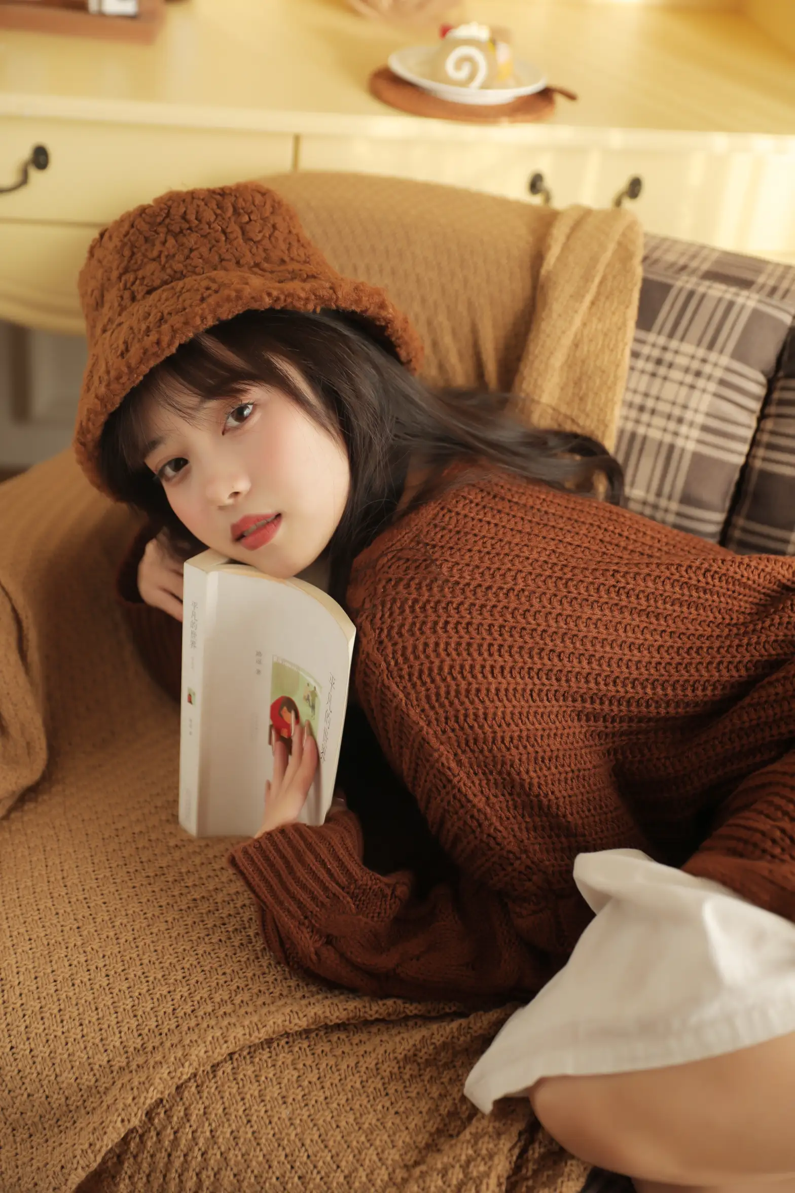 [艺图语] 2022.11.24 Vol.2520 榛子拿铁#[32P]-13