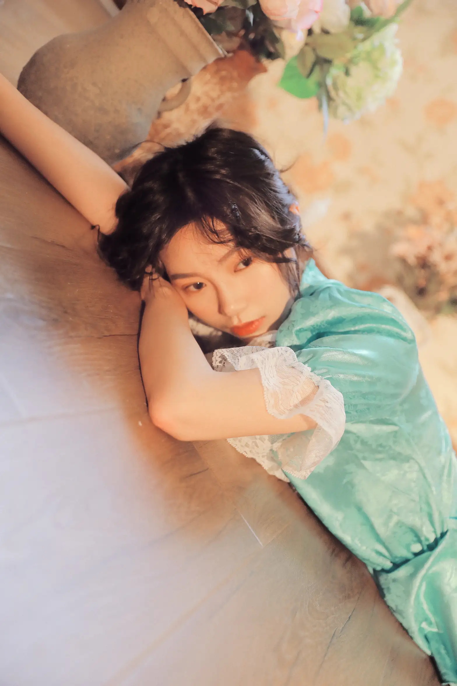 [艺图语] 2022.11.25 Vol.2522 窗边少女#[35P]-34