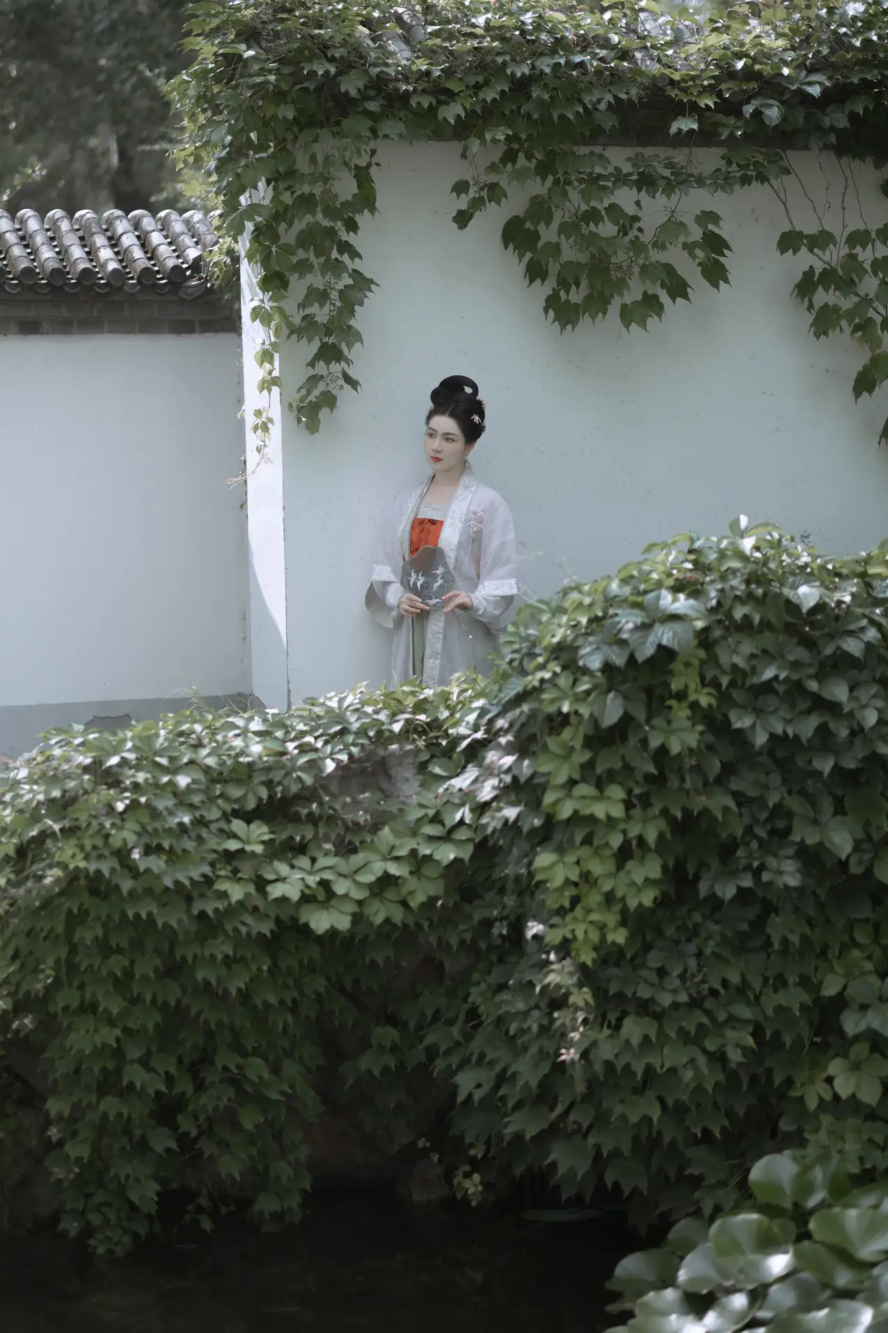 [艺图语] 2022.11.21 Vol.2495 – 陶然荷韵 周曦彤#[26P]-26